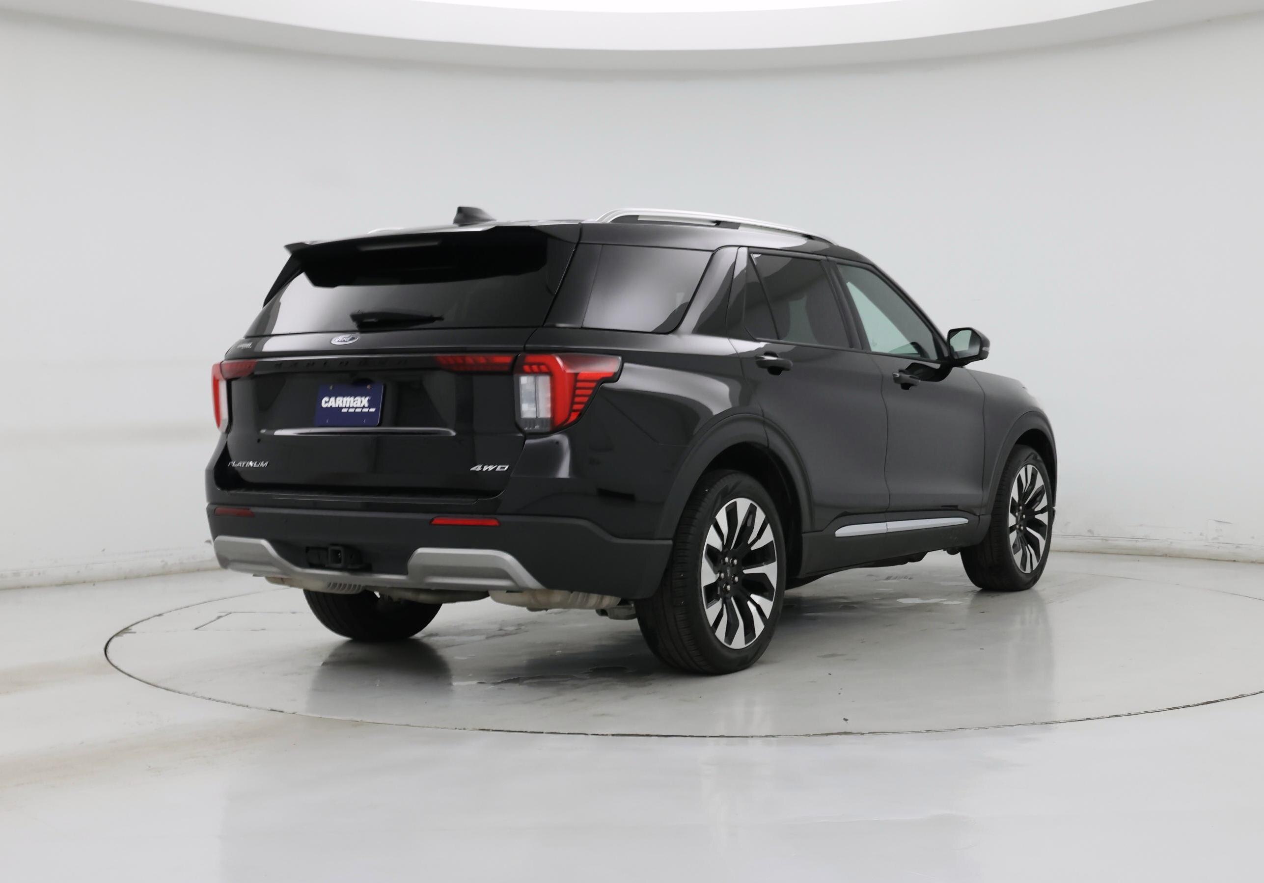 Thumbnail: 2025 Ford Explorer - 8