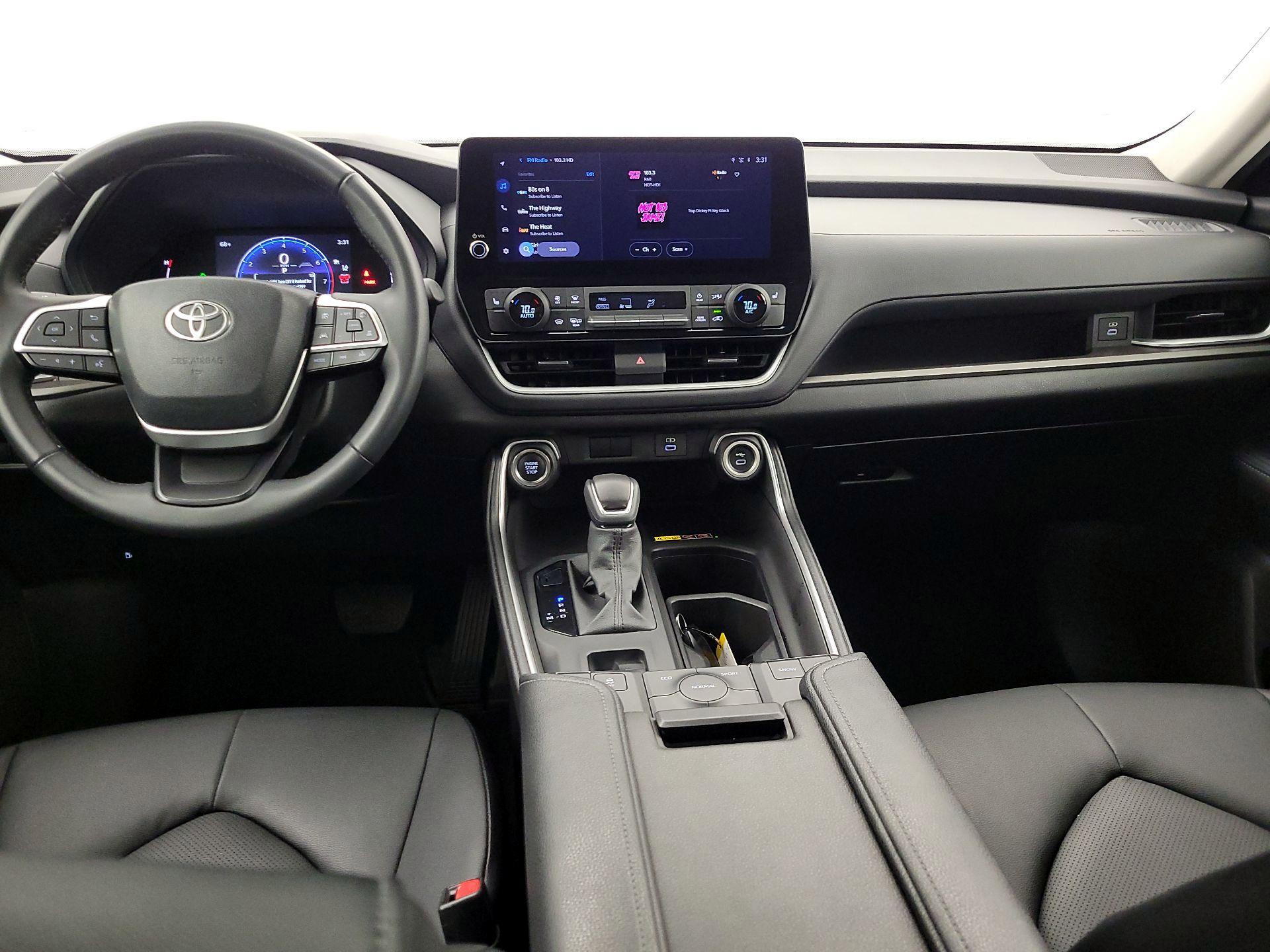 Thumbnail: 2025 Toyota Grand Highlander - 9