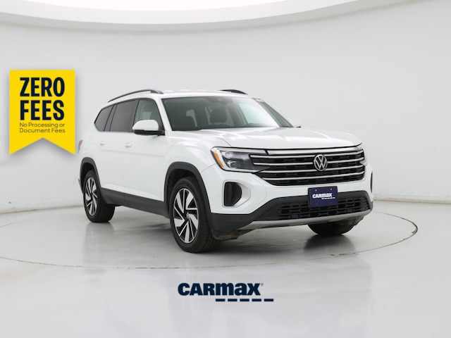 White 2025 Volkswagen Atlas SE 4Motion with Technology SUV / Crossover All-Wheel Drive Automatic