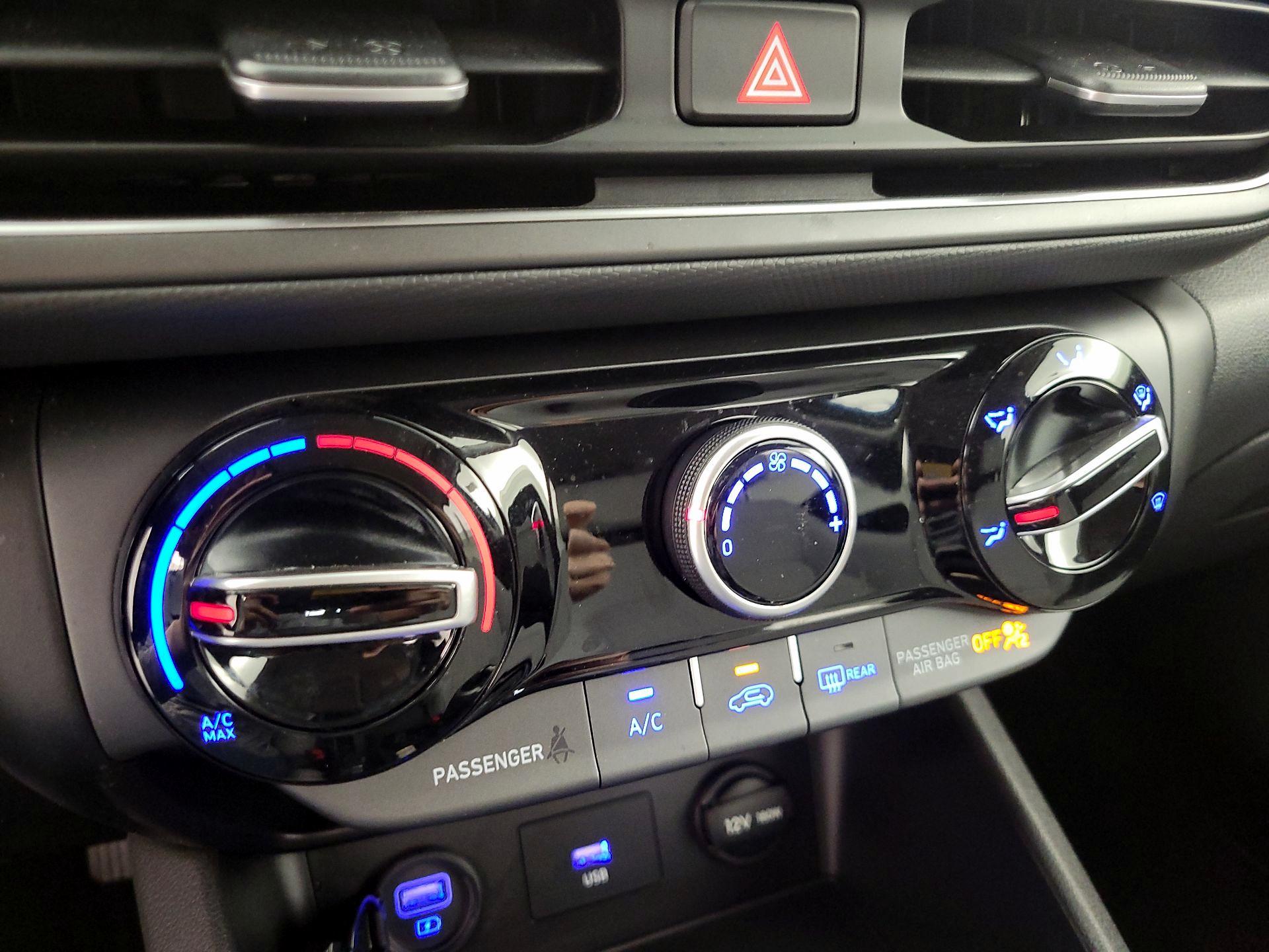 Thumbnail: 2022 Hyundai Kona - 16