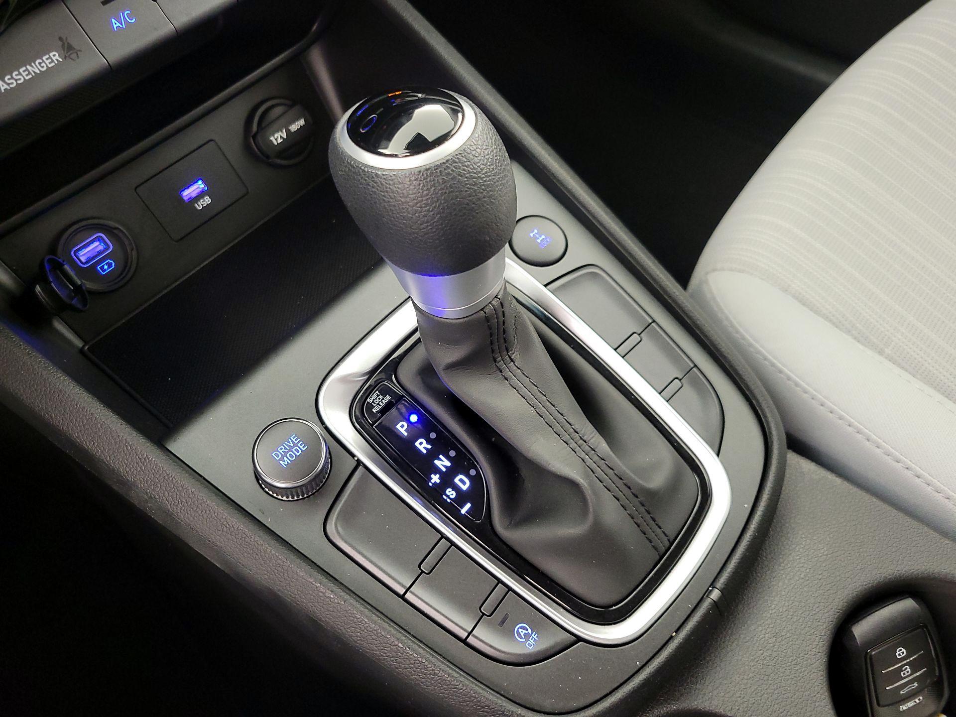 Thumbnail: 2022 Hyundai Kona - 17