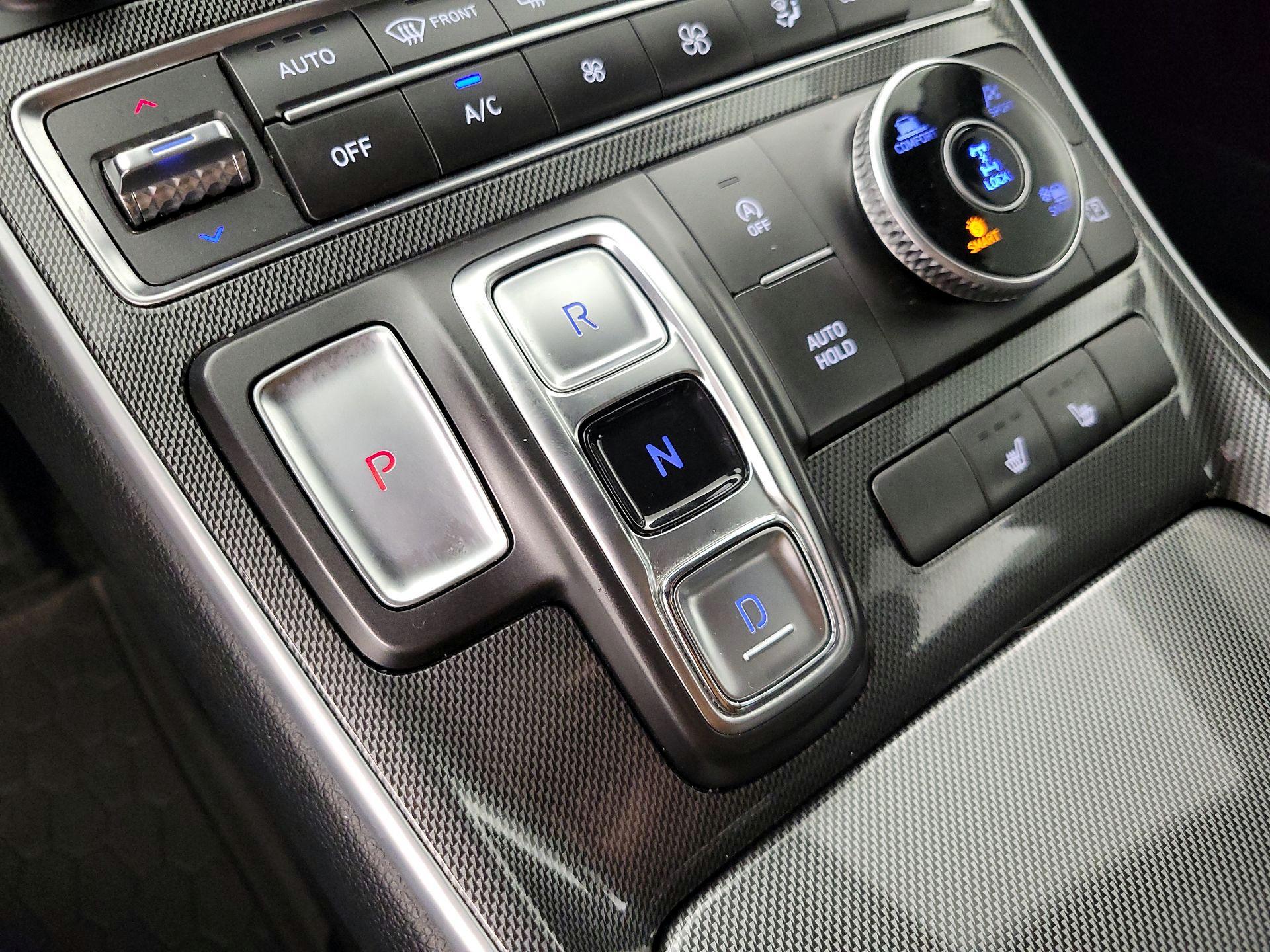 Thumbnail: 2023 Hyundai Santa Fe - 18