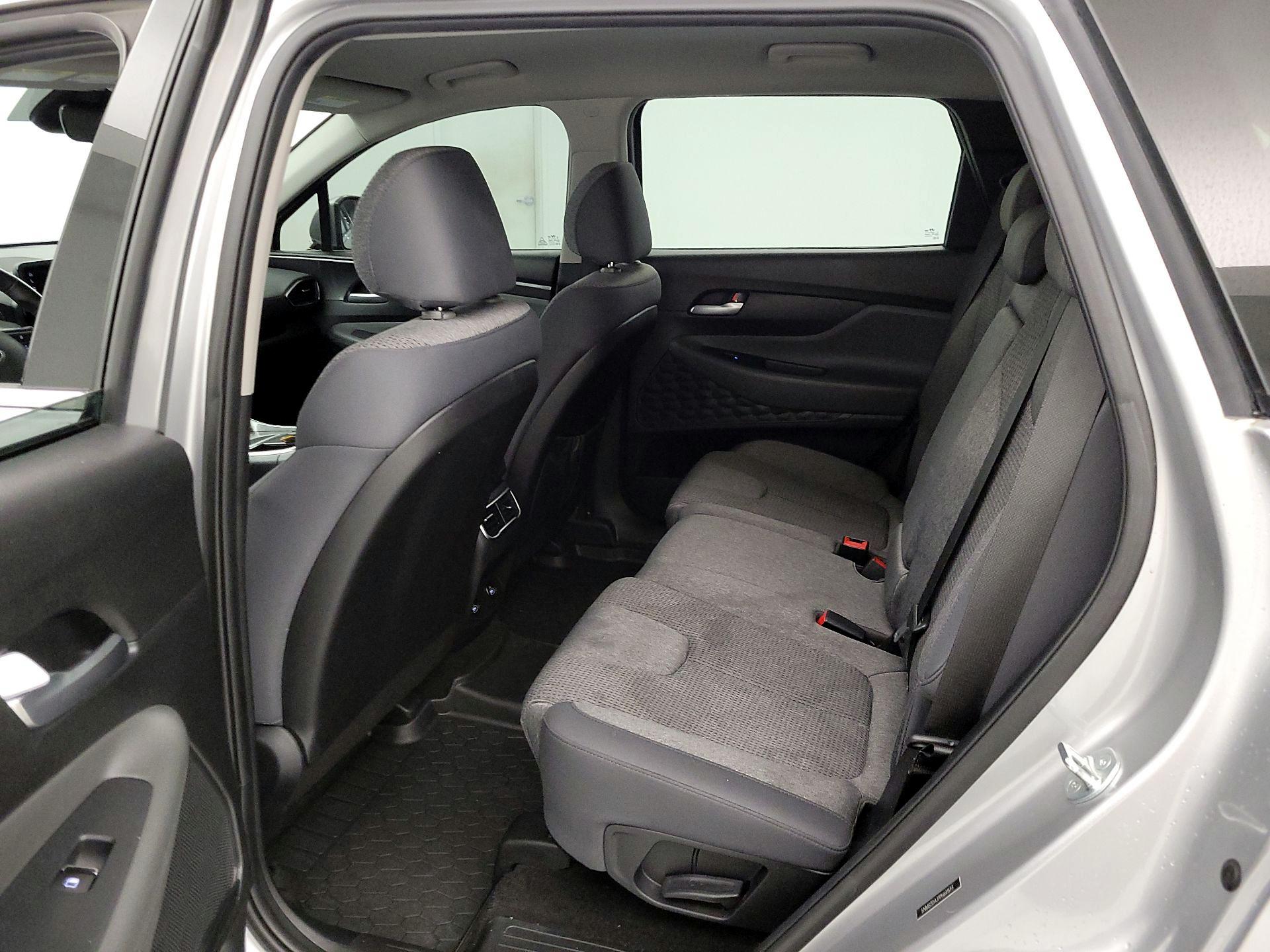 Thumbnail: 2023 Hyundai Santa Fe - 20