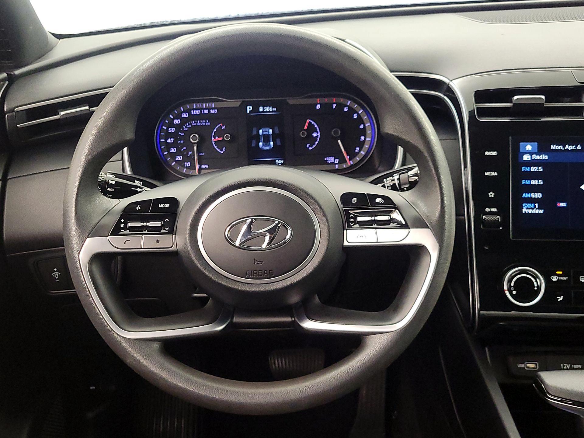 Thumbnail: 2023 Hyundai Santa Cruz - 10