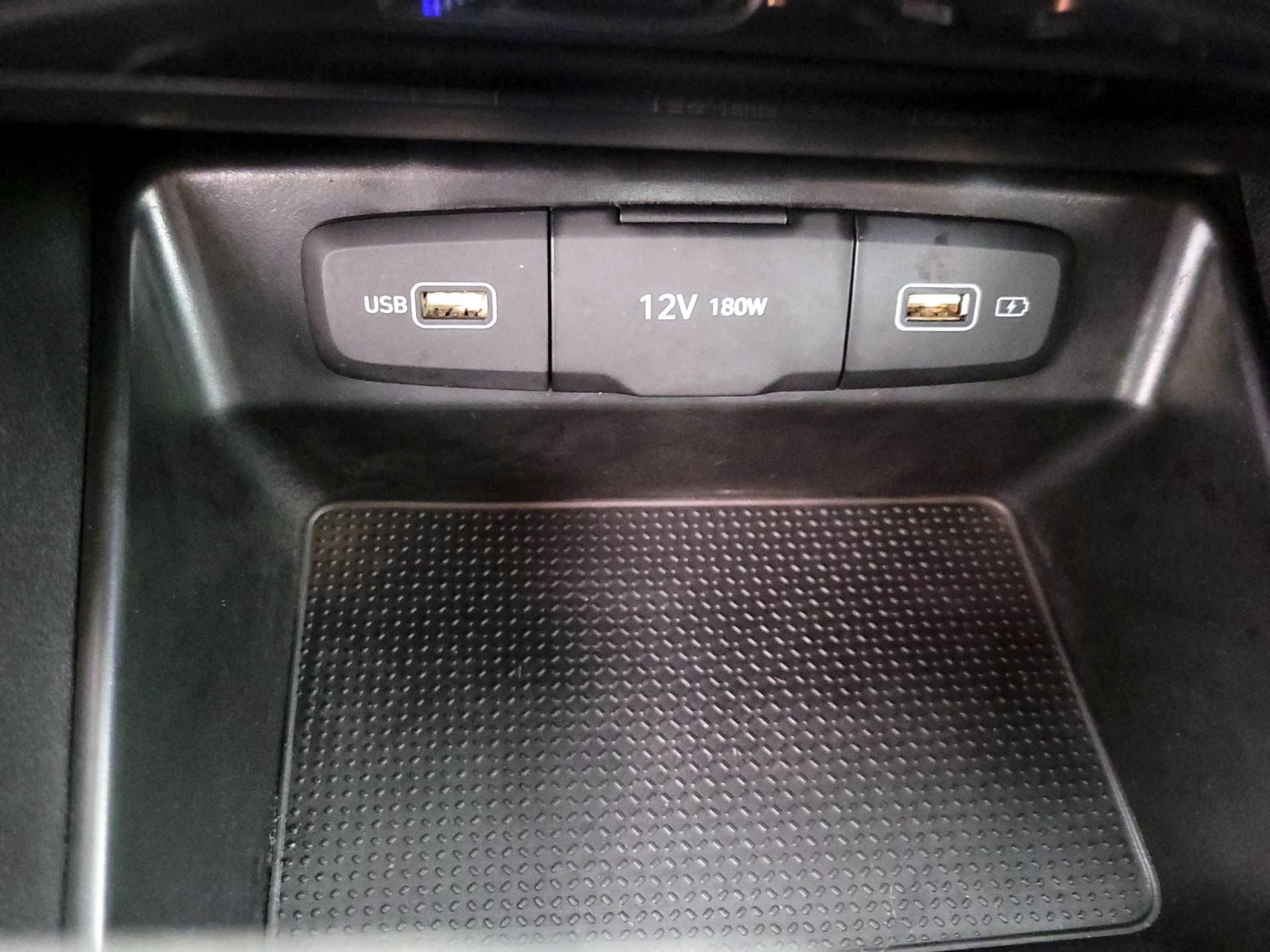 Thumbnail: 2023 Hyundai Santa Cruz - 18