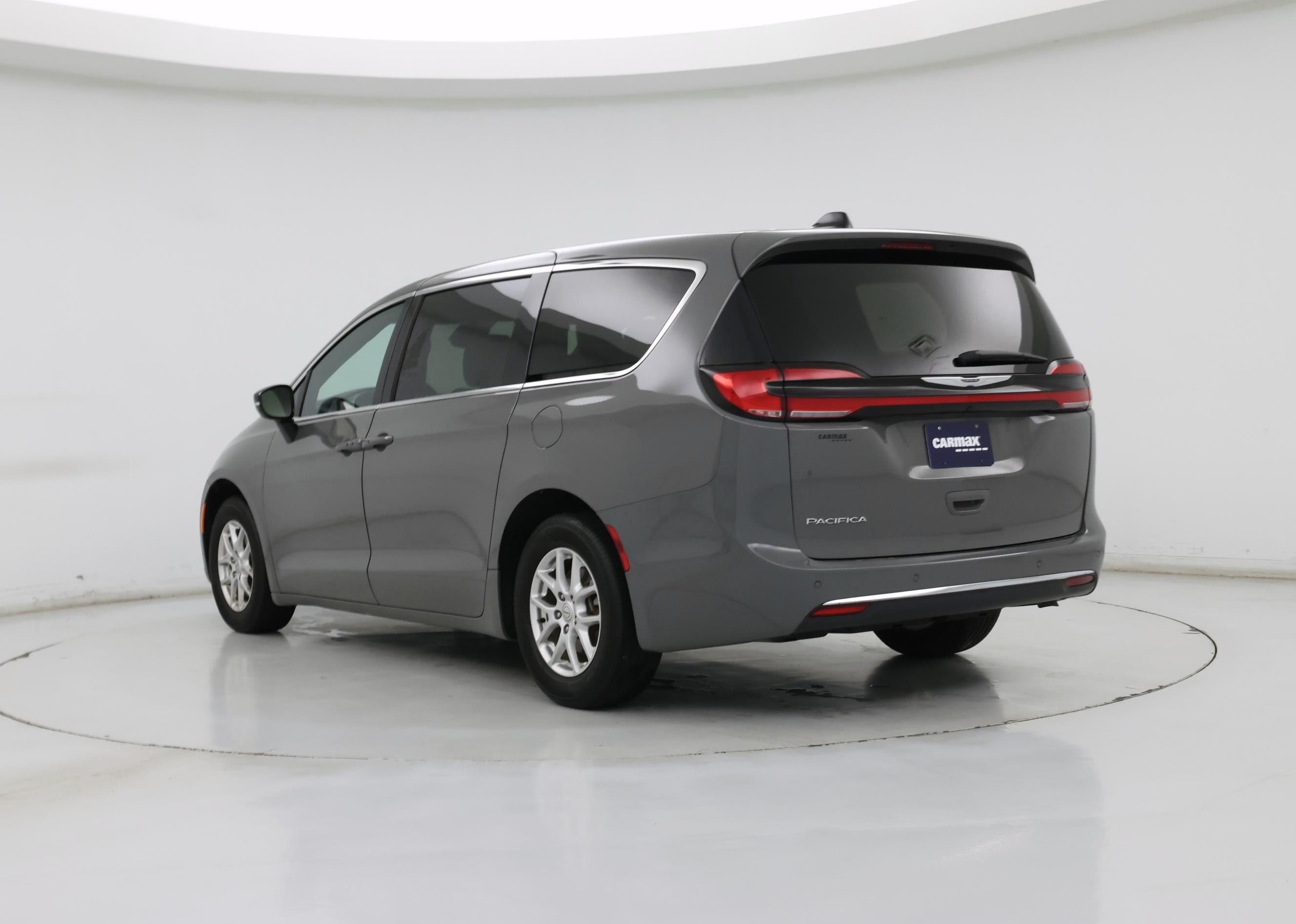 Thumbnail: 2025 Chrysler Pacifica - 2