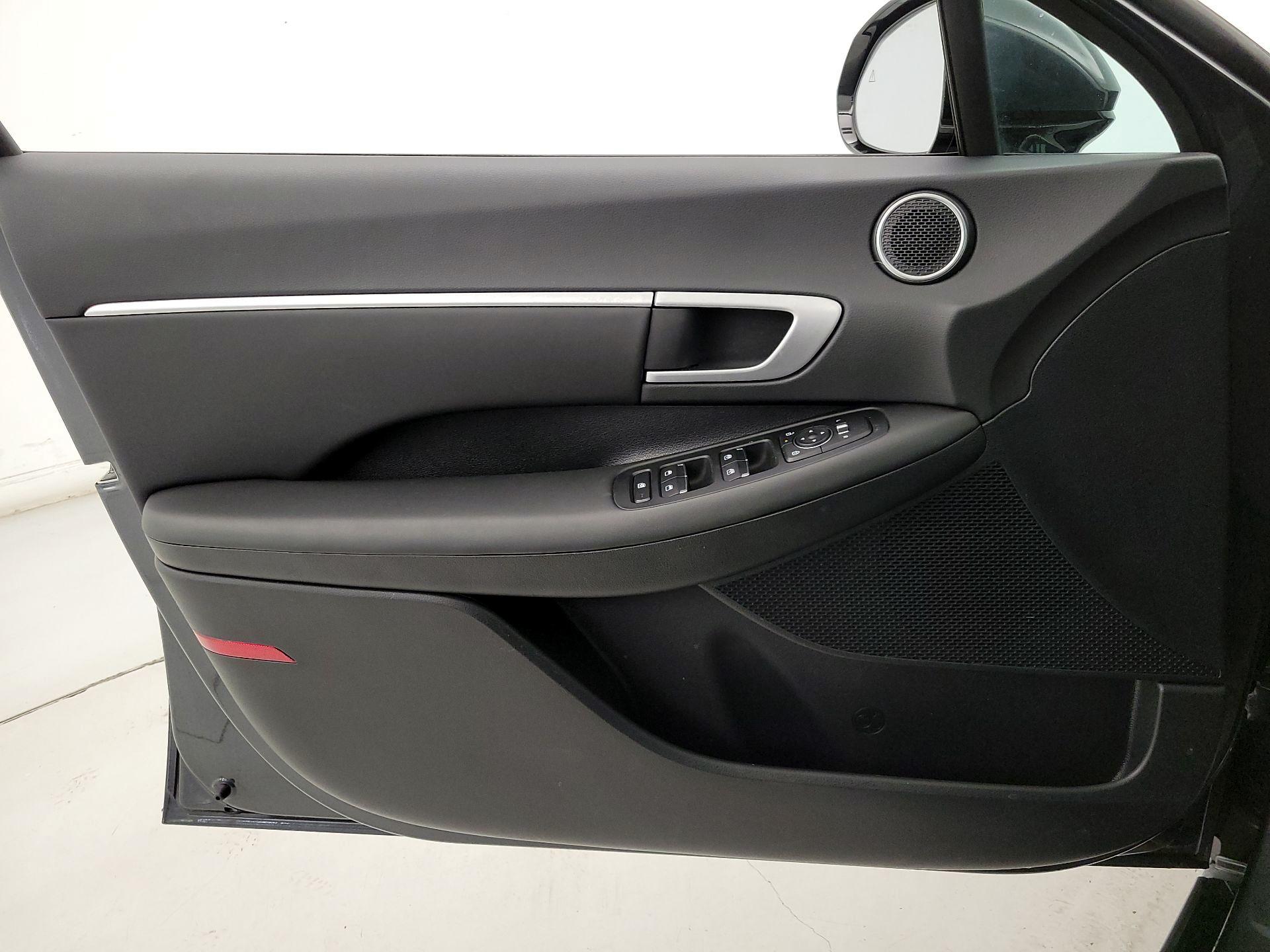 Thumbnail: 2024 Hyundai Sonata - 12