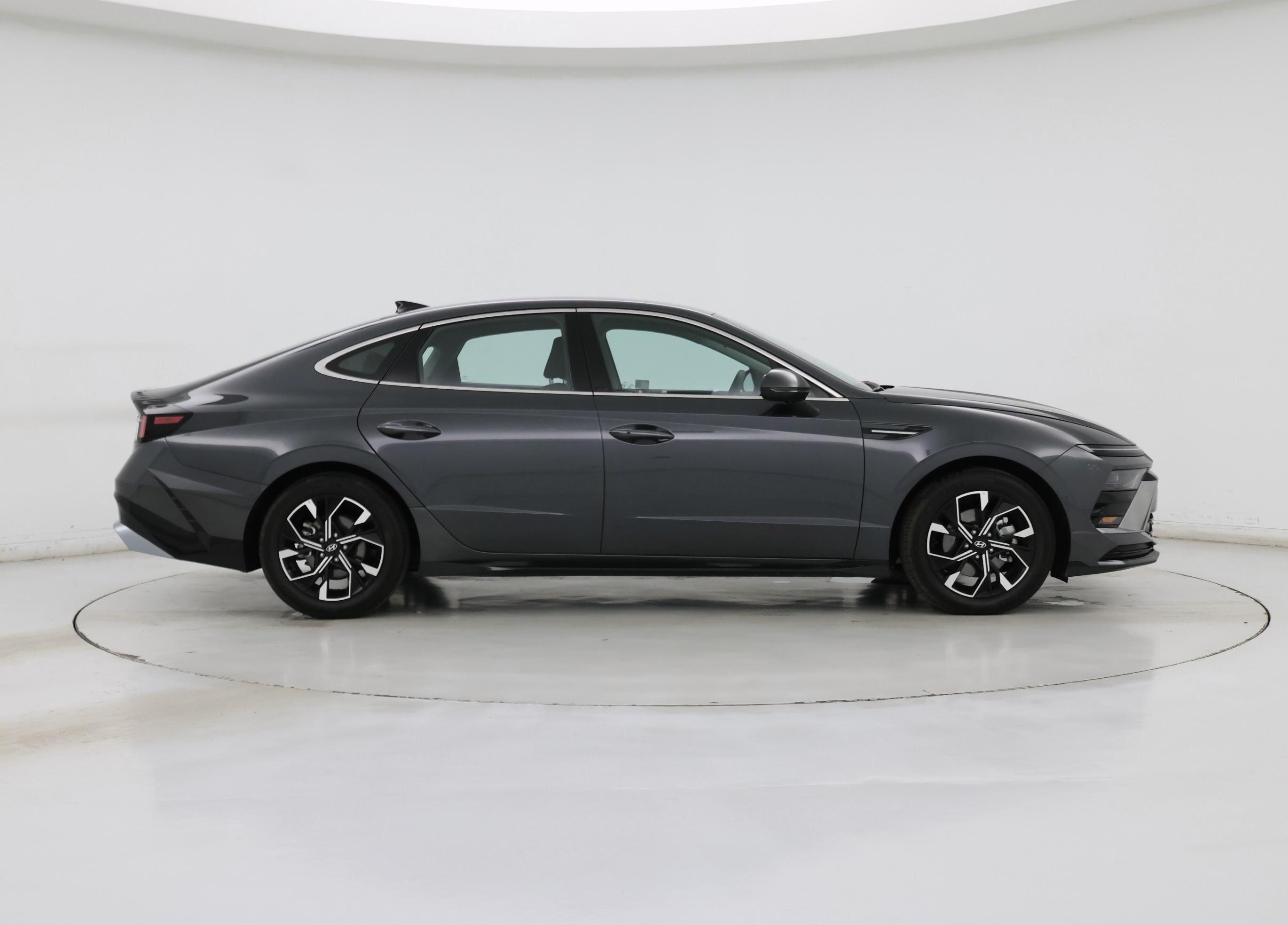 Thumbnail: 2024 Hyundai Sonata - 7