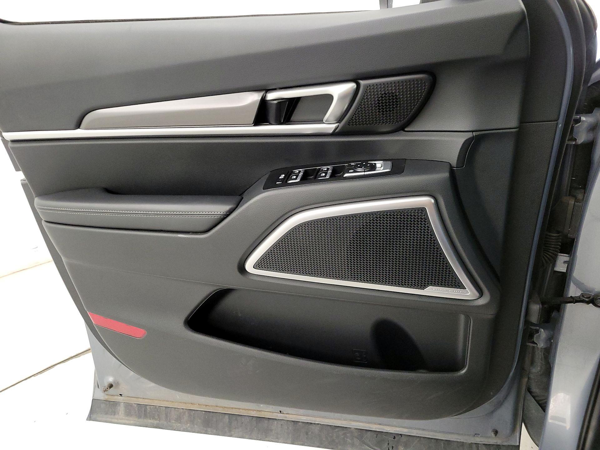 Thumbnail: 2025 Kia Telluride - 12