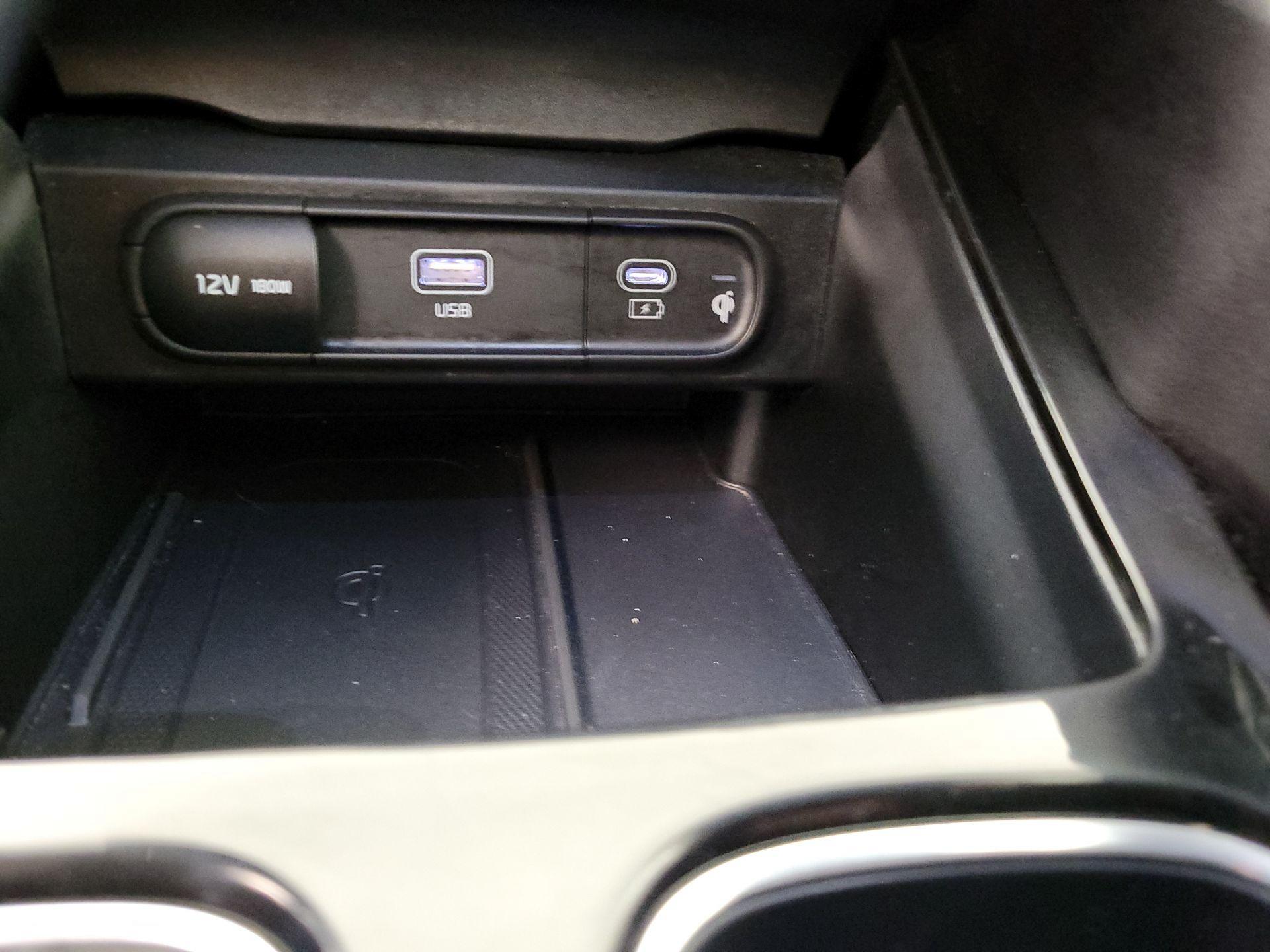 Thumbnail: 2025 Kia Telluride - 19