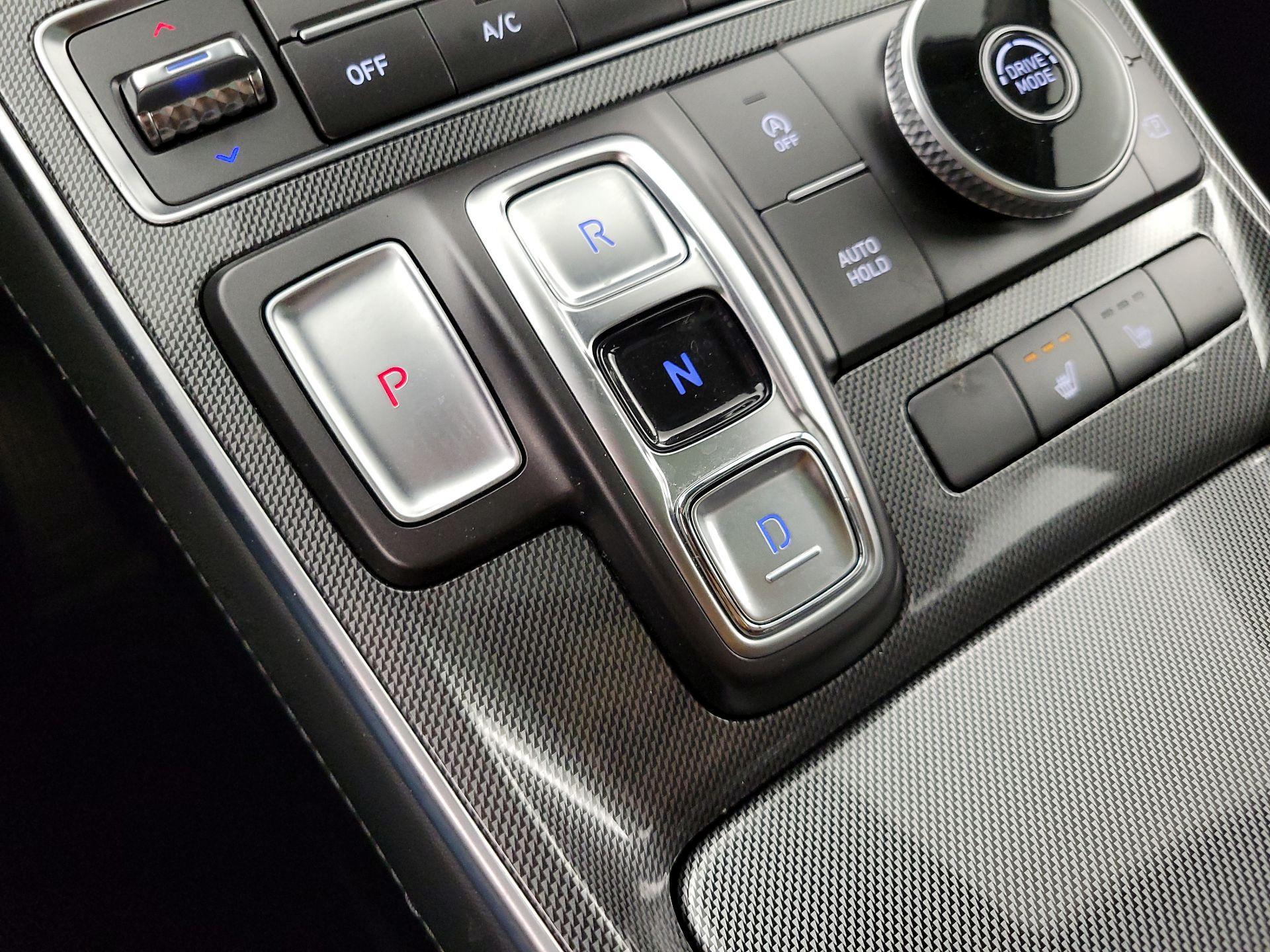 Thumbnail: 2023 Hyundai Santa Fe - 18