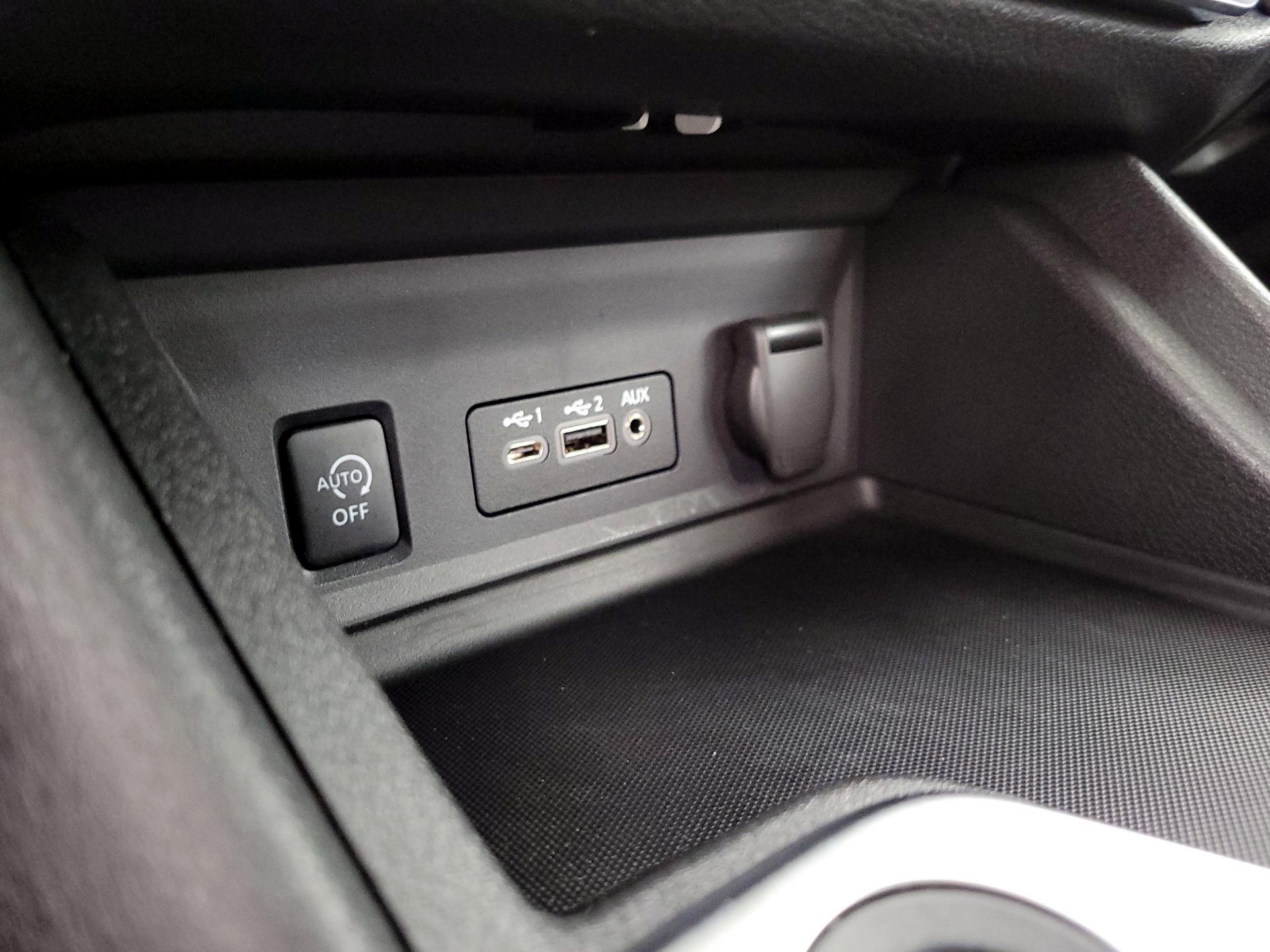 Thumbnail: 2024 Nissan Sentra - 18