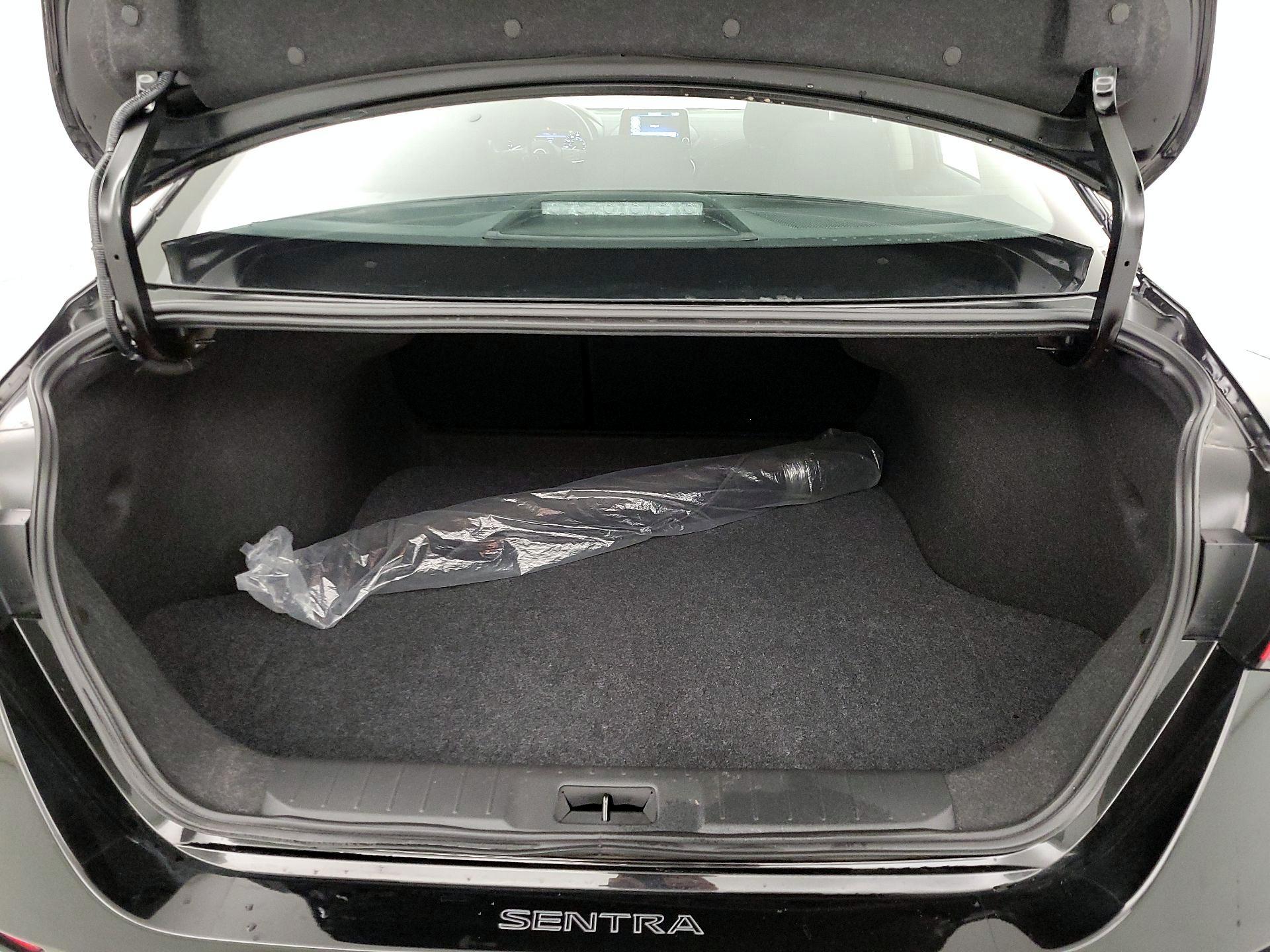 Thumbnail: 2024 Nissan Sentra - 20