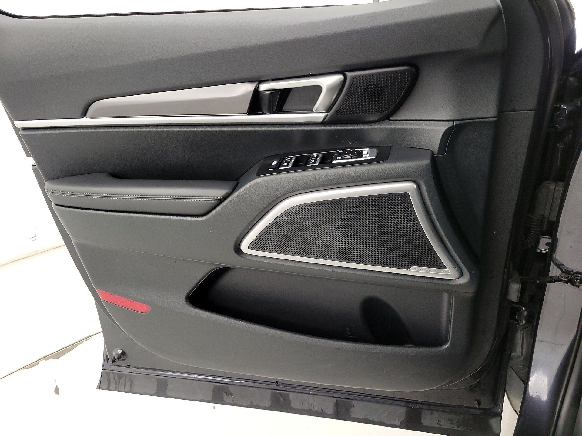 Thumbnail: 2025 Kia Telluride - 12