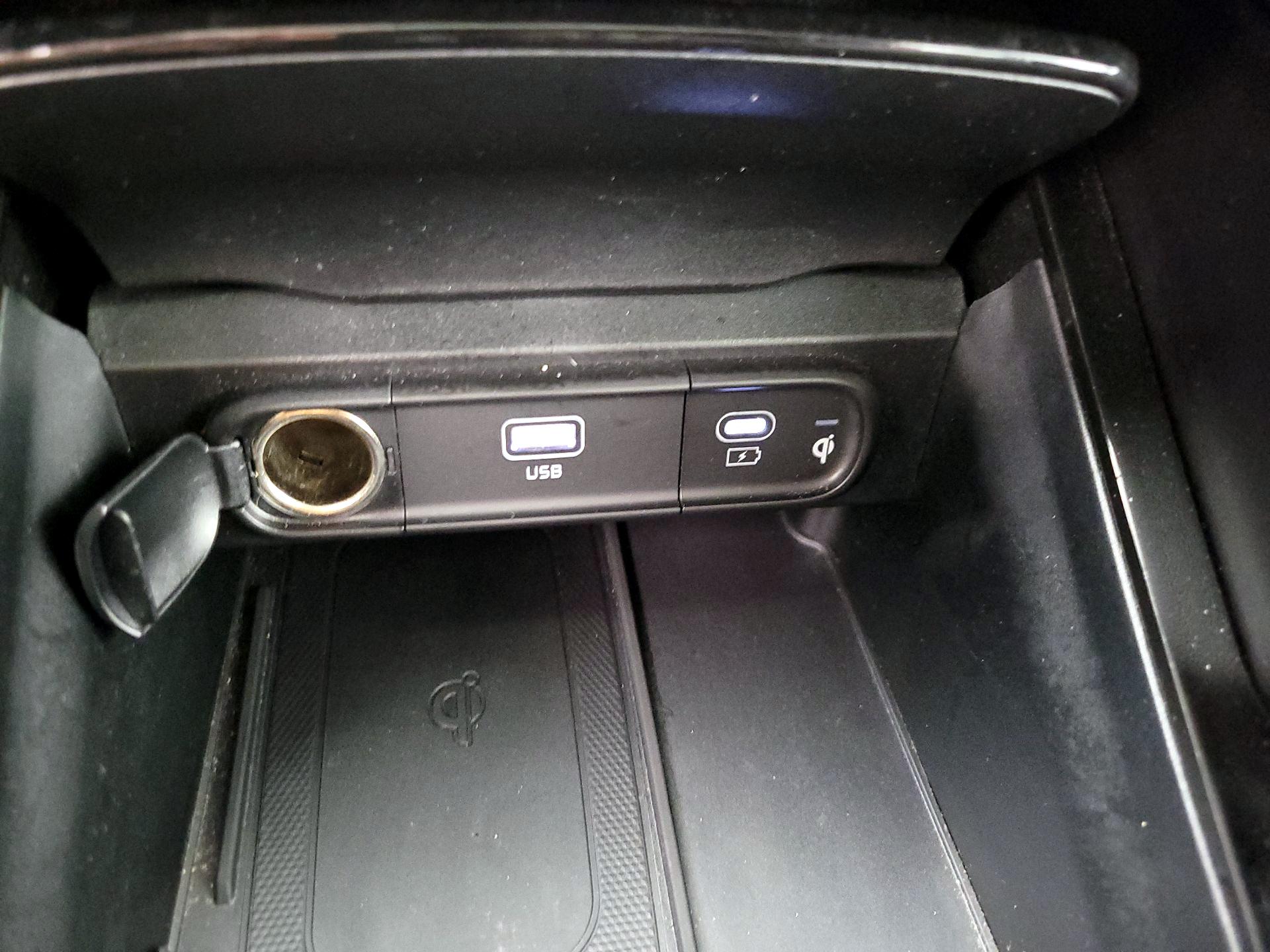 Thumbnail: 2025 Kia Telluride - 19