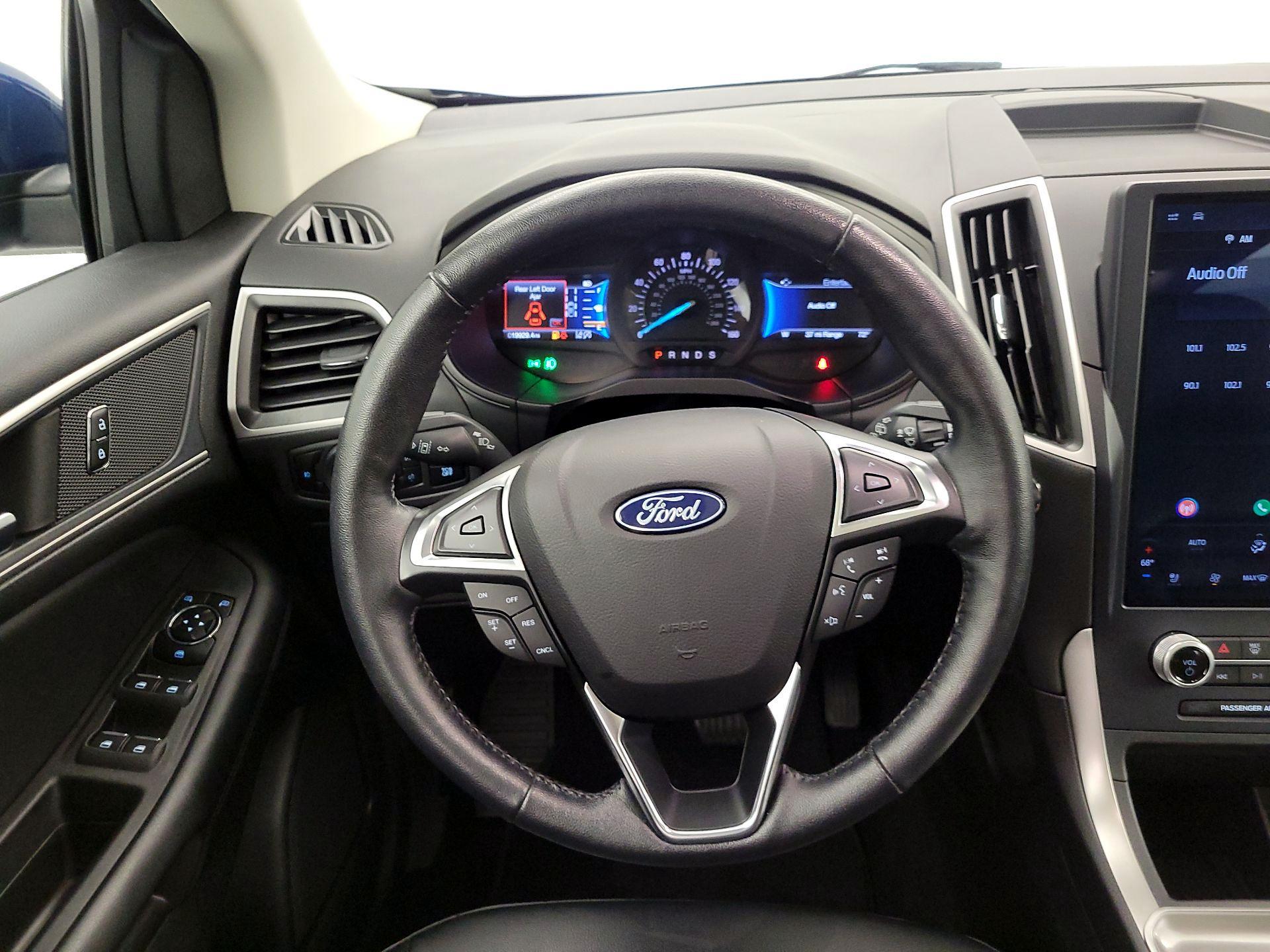 Thumbnail: 2023 Ford Edge - 10