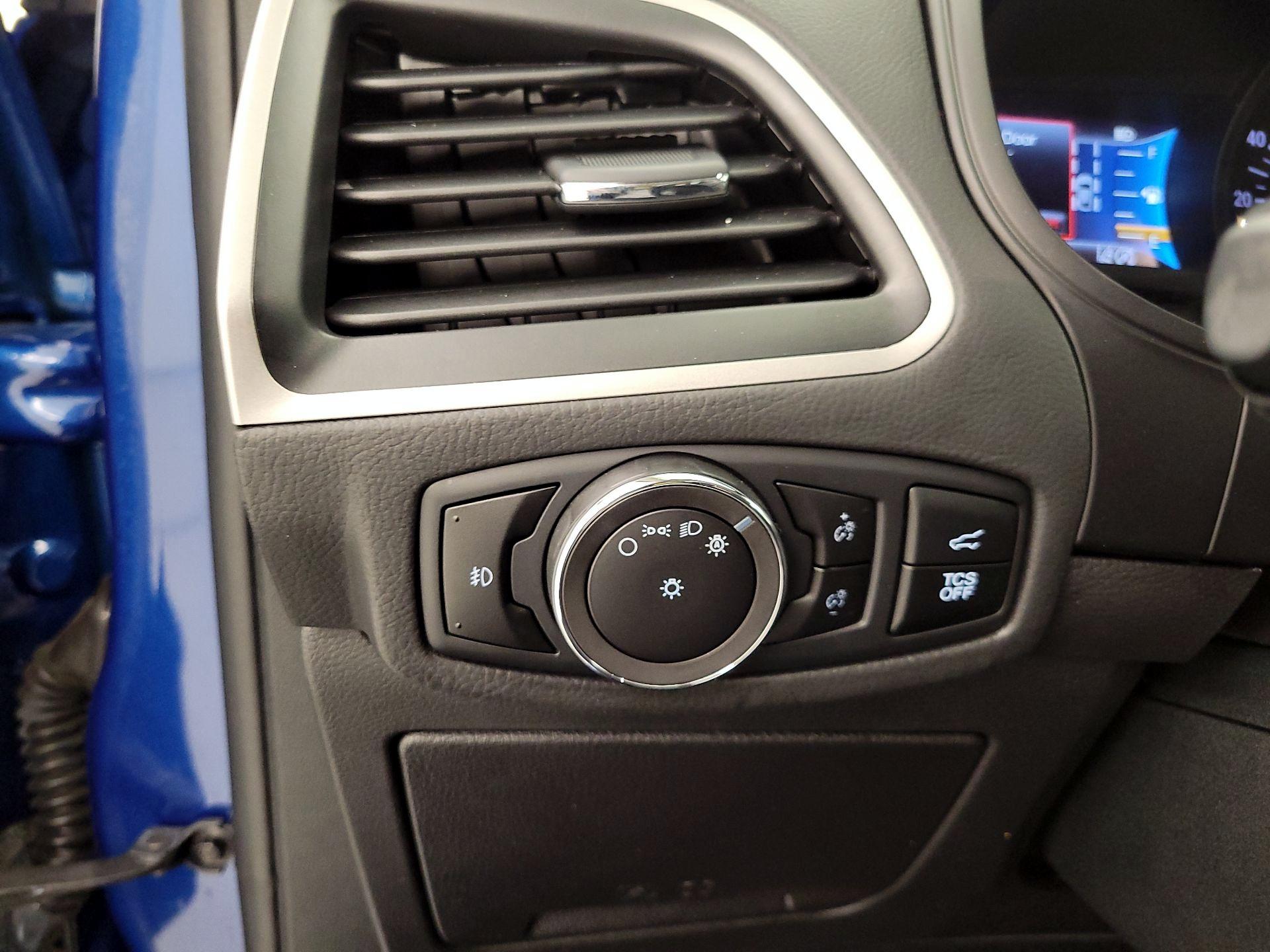 Thumbnail: 2023 Ford Edge - 13