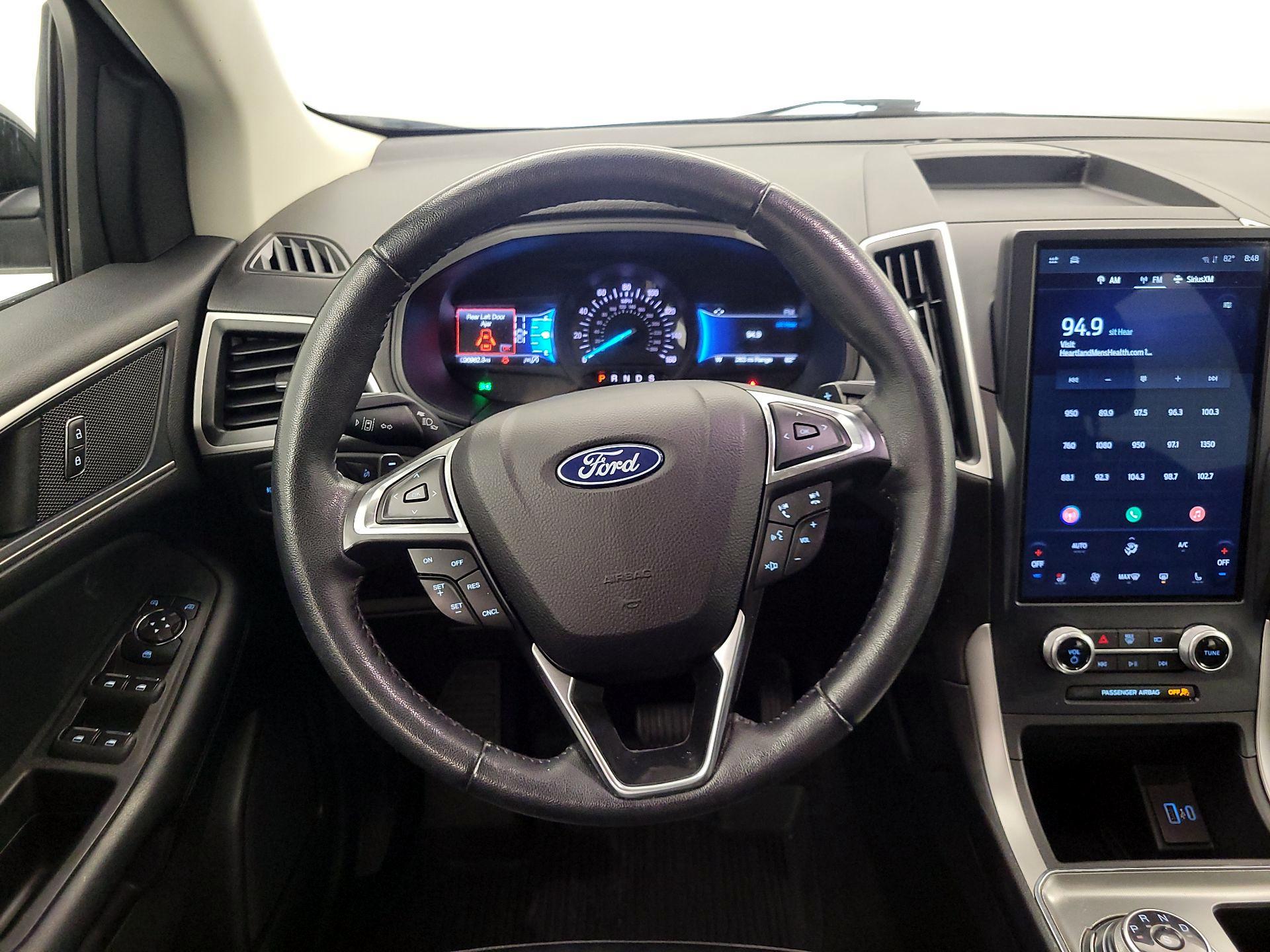 Thumbnail: 2022 Ford Edge - 10