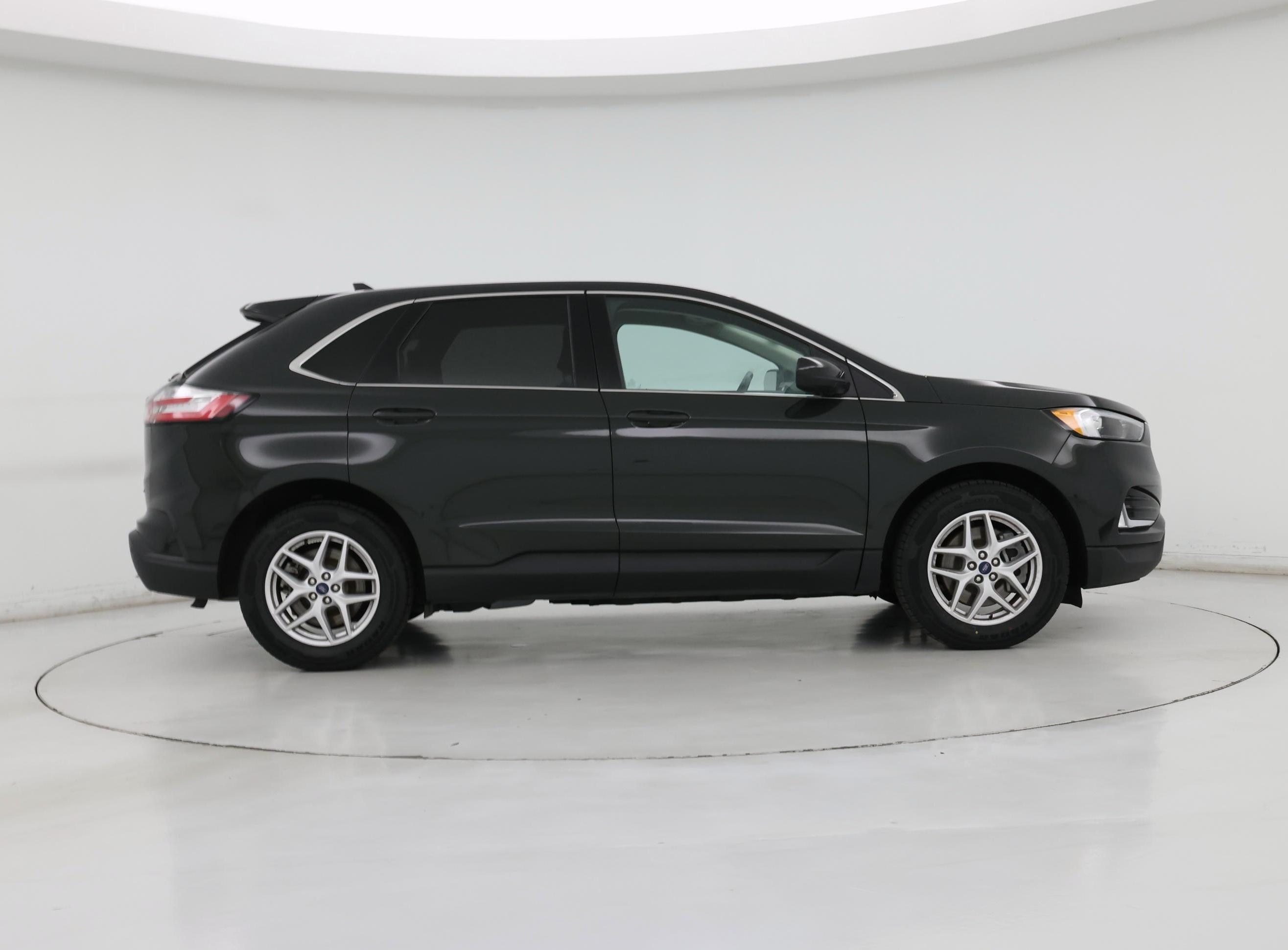 Thumbnail: 2022 Ford Edge - 7