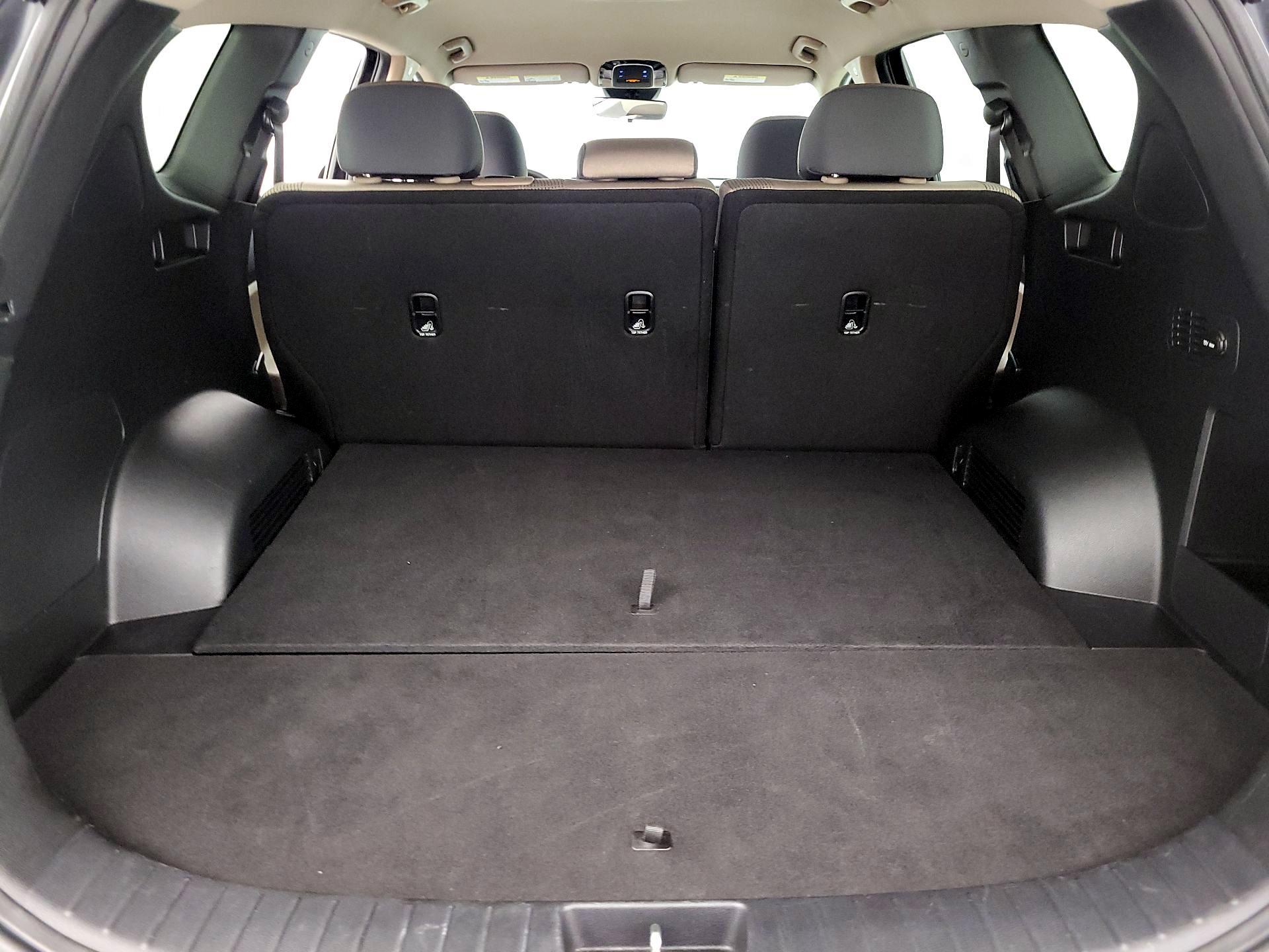 Thumbnail: 2023 Hyundai Santa Fe - 20