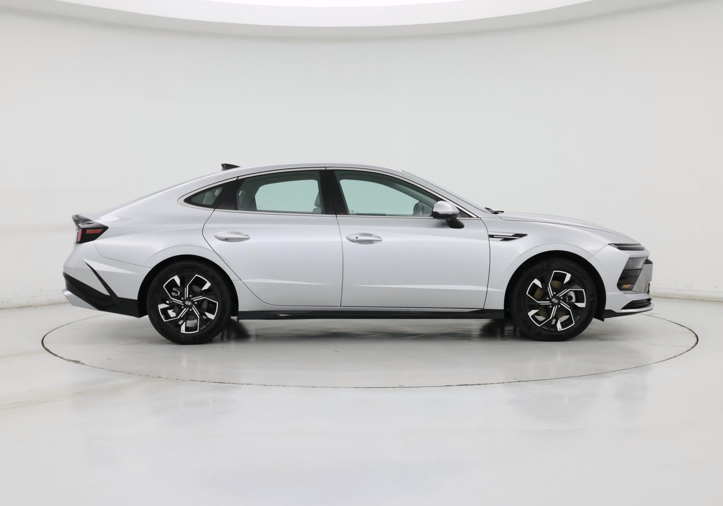 Thumbnail: 2025 Hyundai Sonata - 7