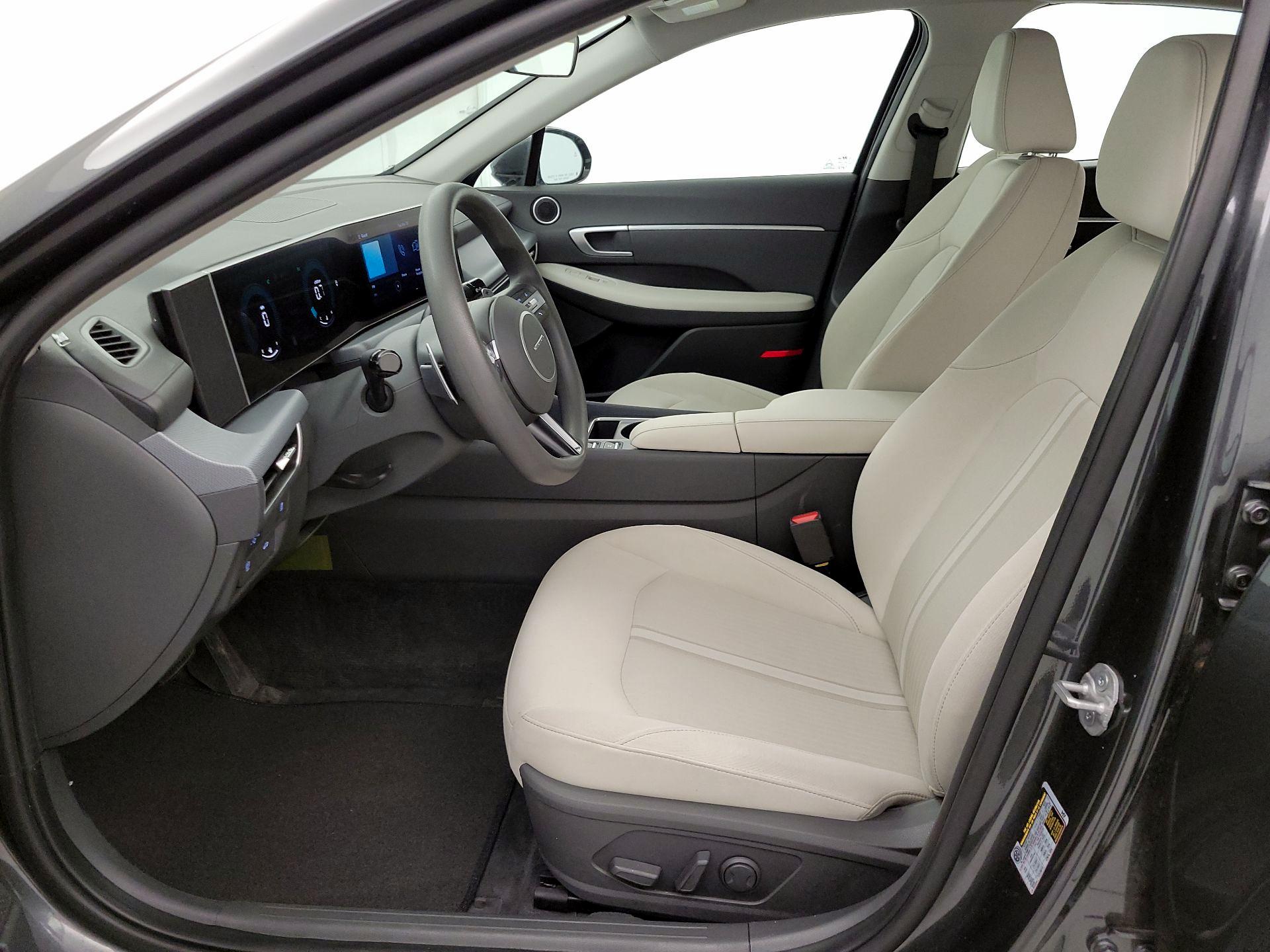 Thumbnail: 2025 Hyundai Sonata - 11