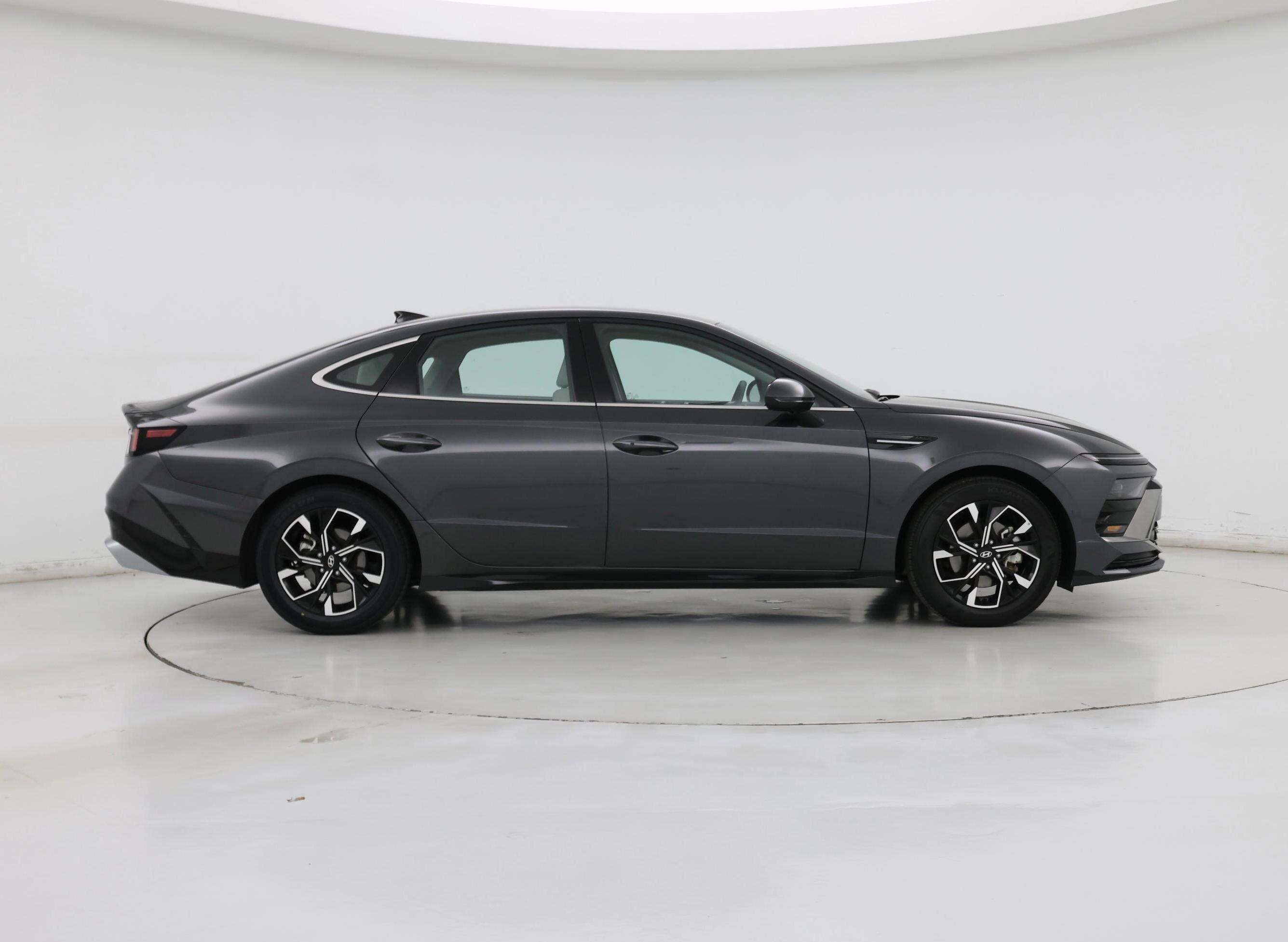 Thumbnail: 2025 Hyundai Sonata - 7