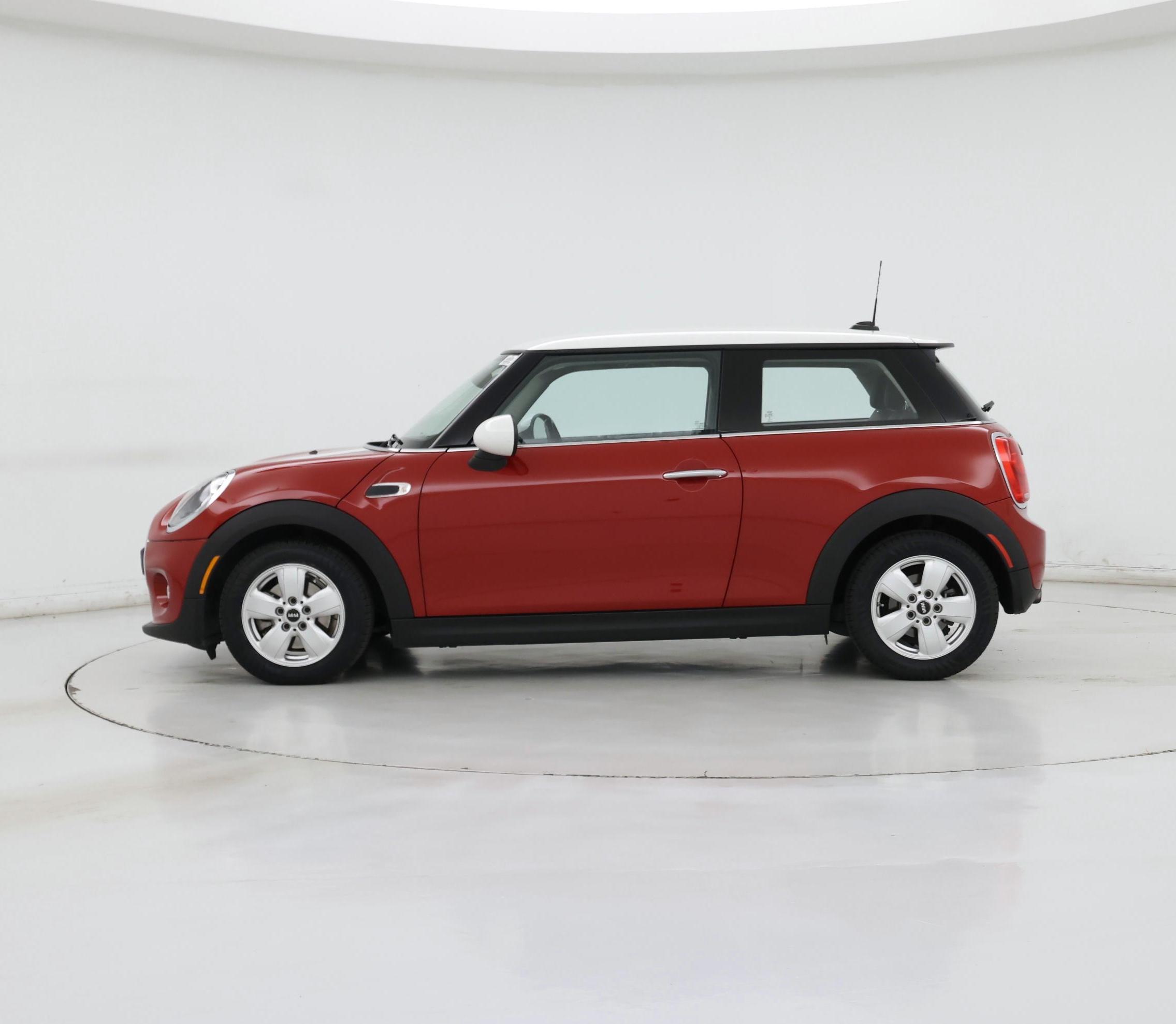 Thumbnail: 2016 MINI Cooper Hardtop - 3