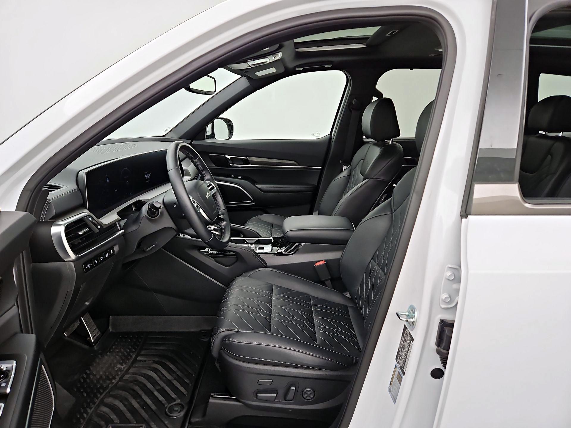 Thumbnail: 2024 Kia Telluride - 11