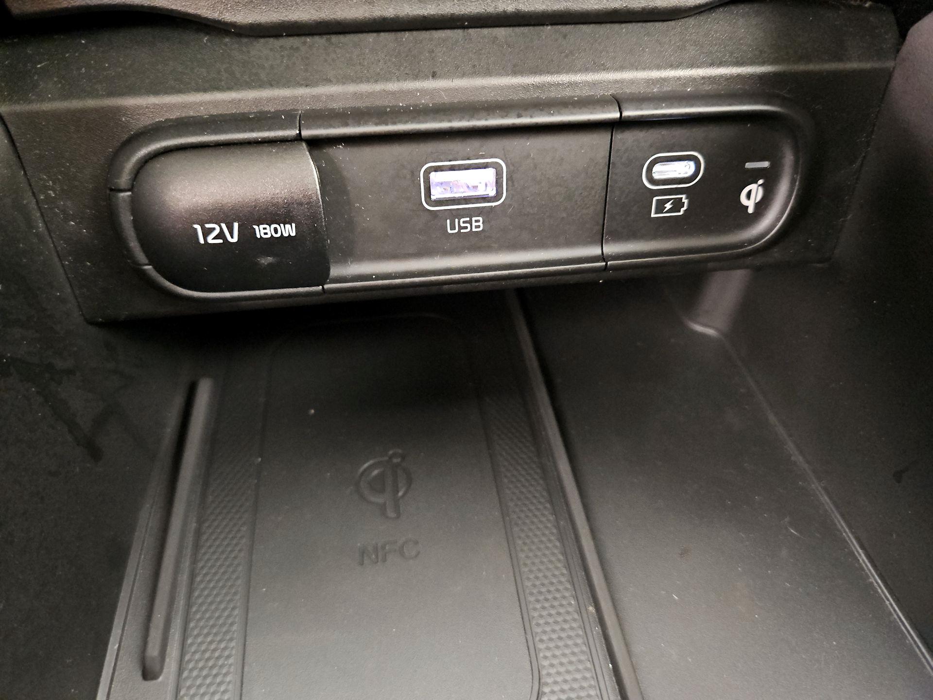 Thumbnail: 2024 Kia Telluride - 19