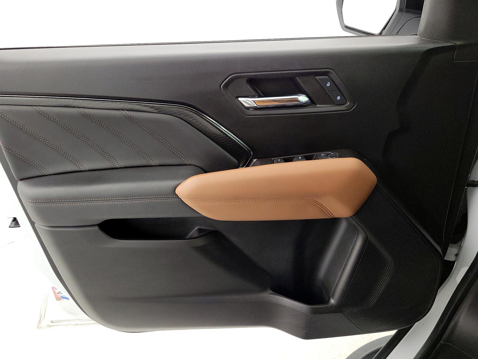 Thumbnail: 2024 GMC Canyon - 12