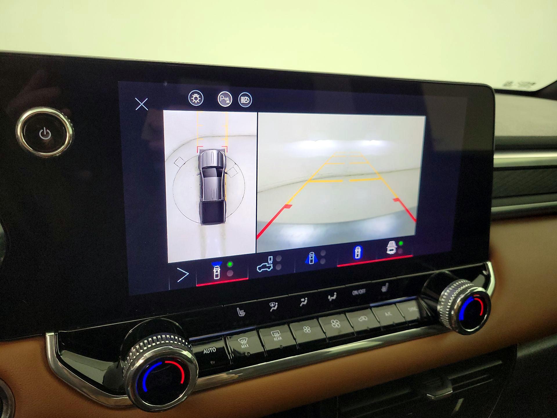 Thumbnail: 2024 GMC Canyon - 13