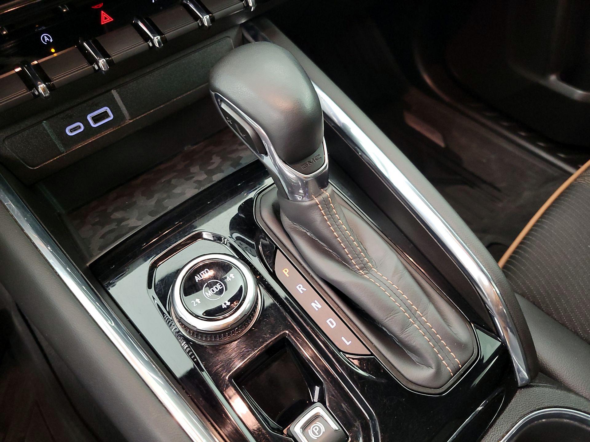 Thumbnail: 2024 GMC Canyon - 16