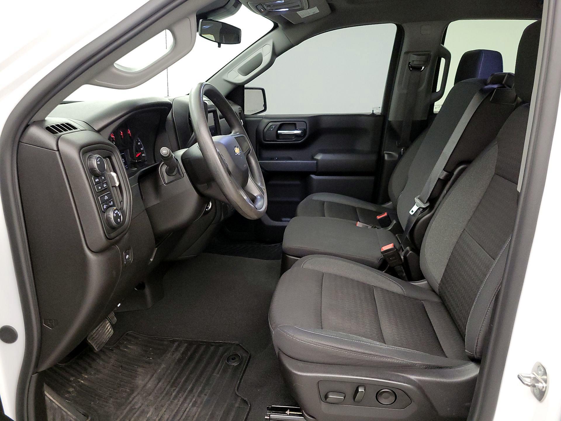 Thumbnail: 2024 Chevrolet Silverado 1500 - 11