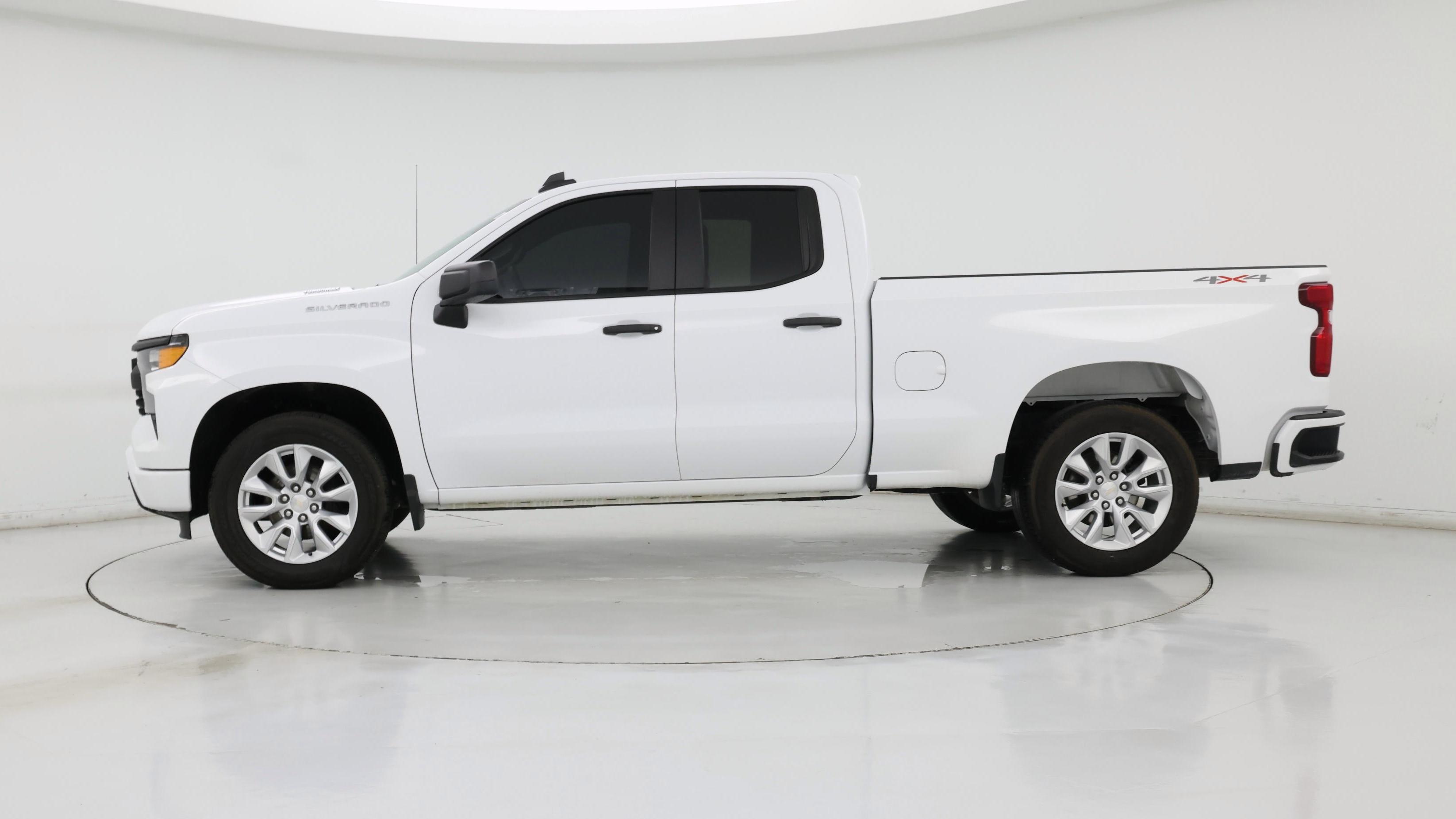 Thumbnail: 2024 Chevrolet Silverado 1500 - 3