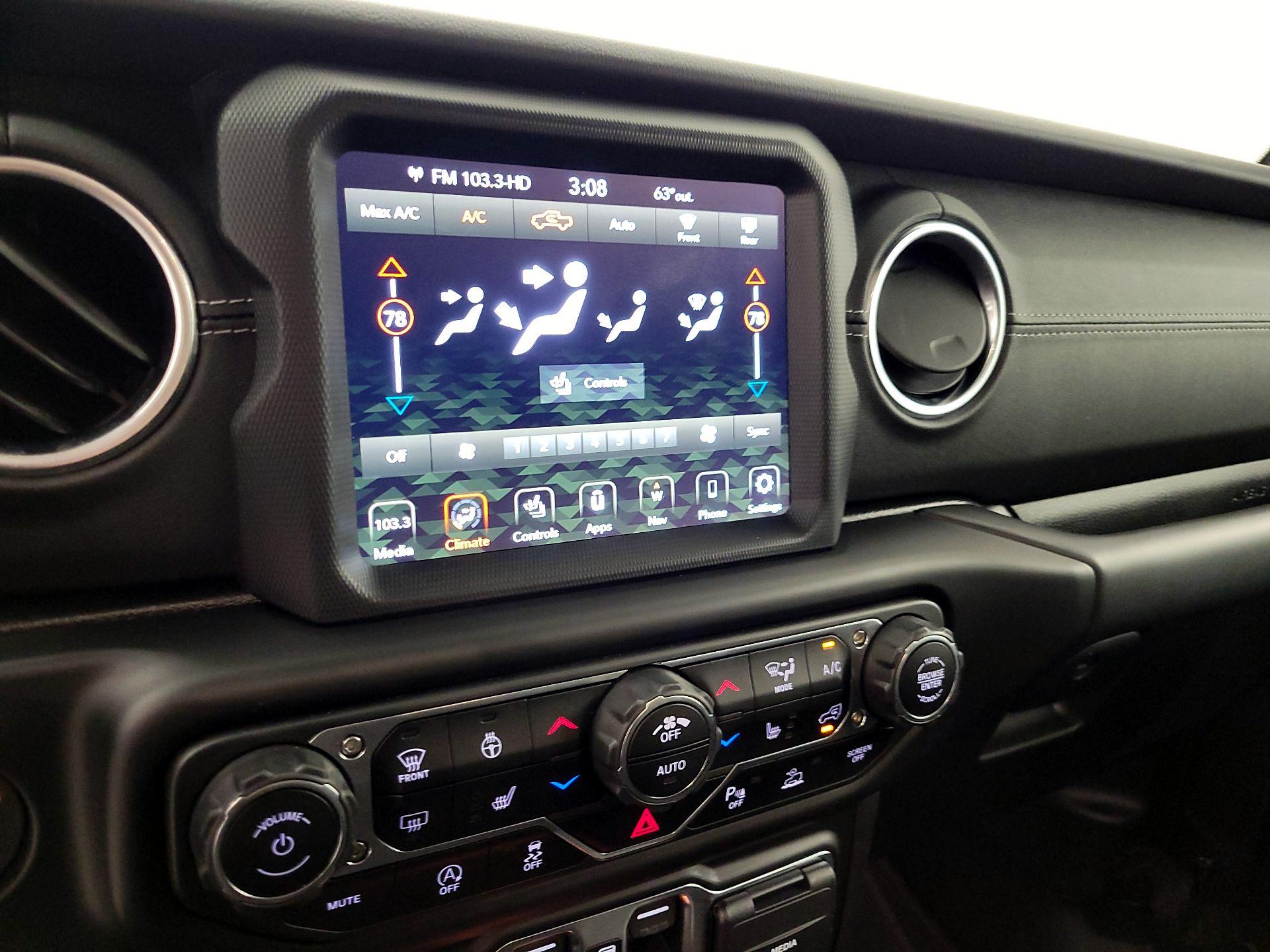 Thumbnail: 2020 Jeep Gladiator - 17