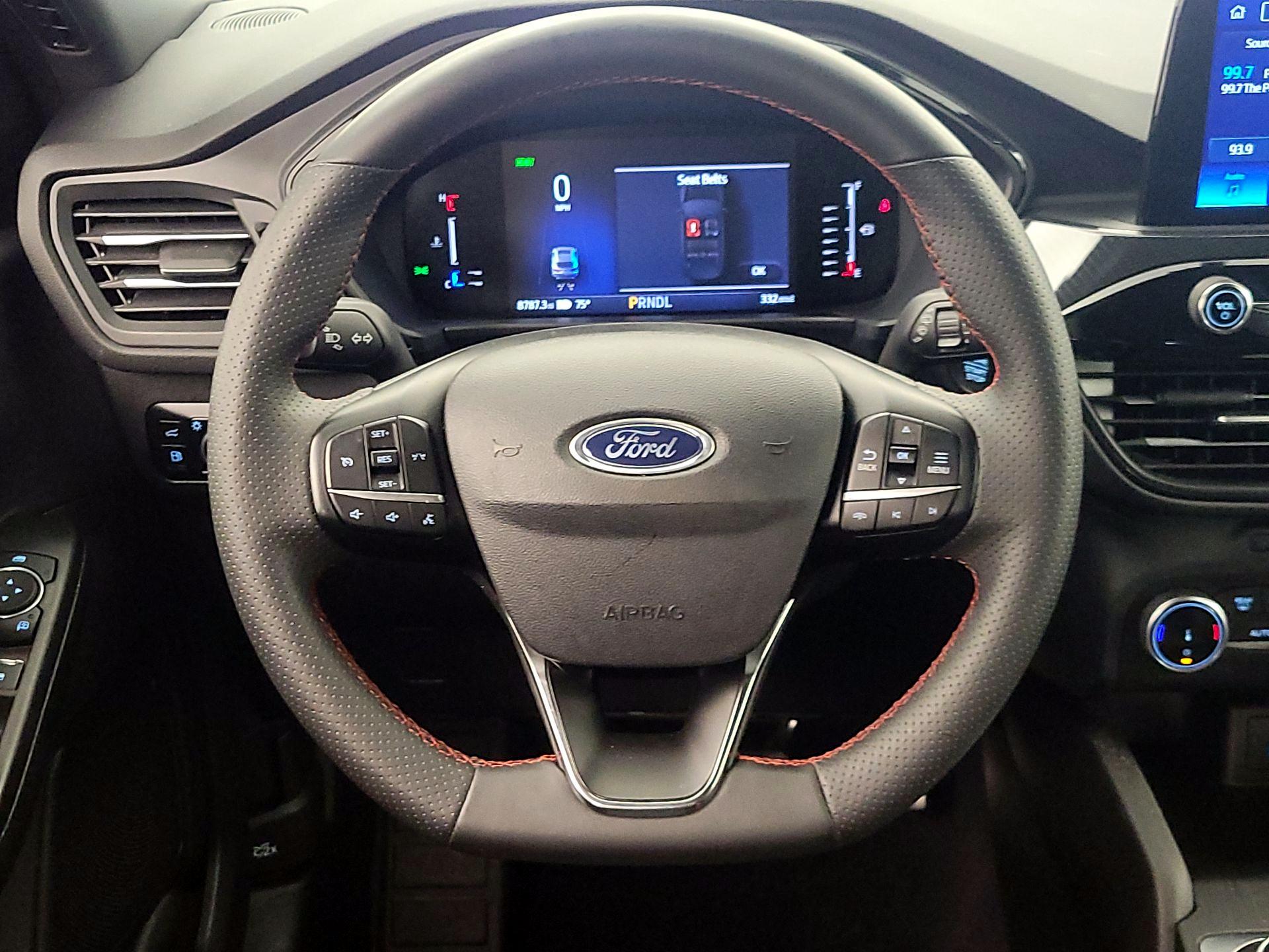 Thumbnail: 2023 Ford Escape - 10