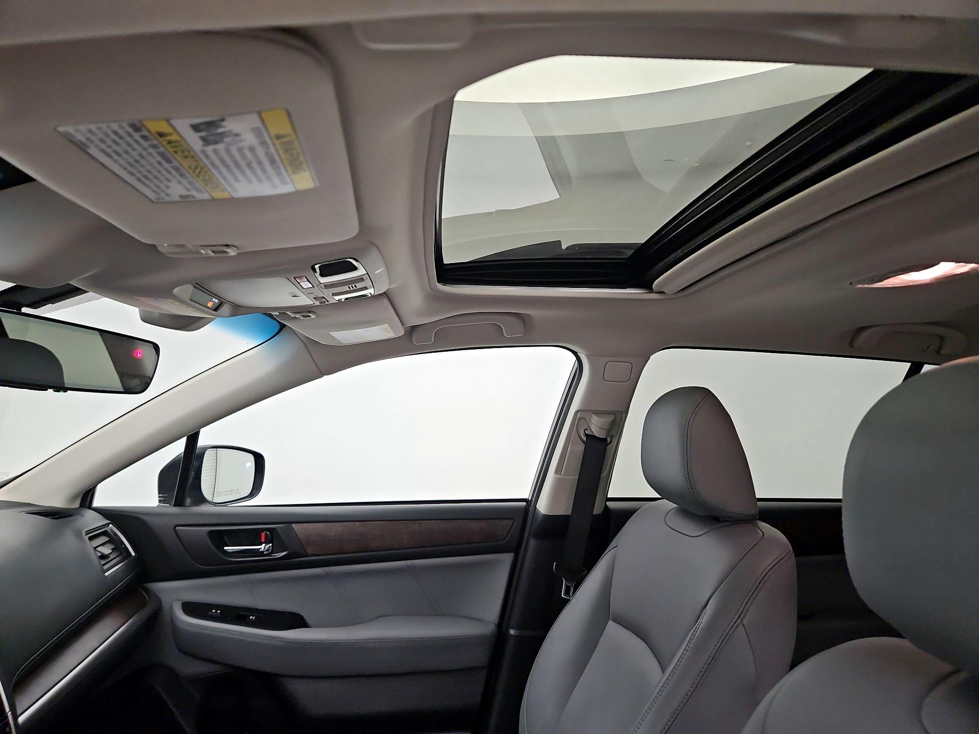 Thumbnail: 2018 Subaru Outback - 18