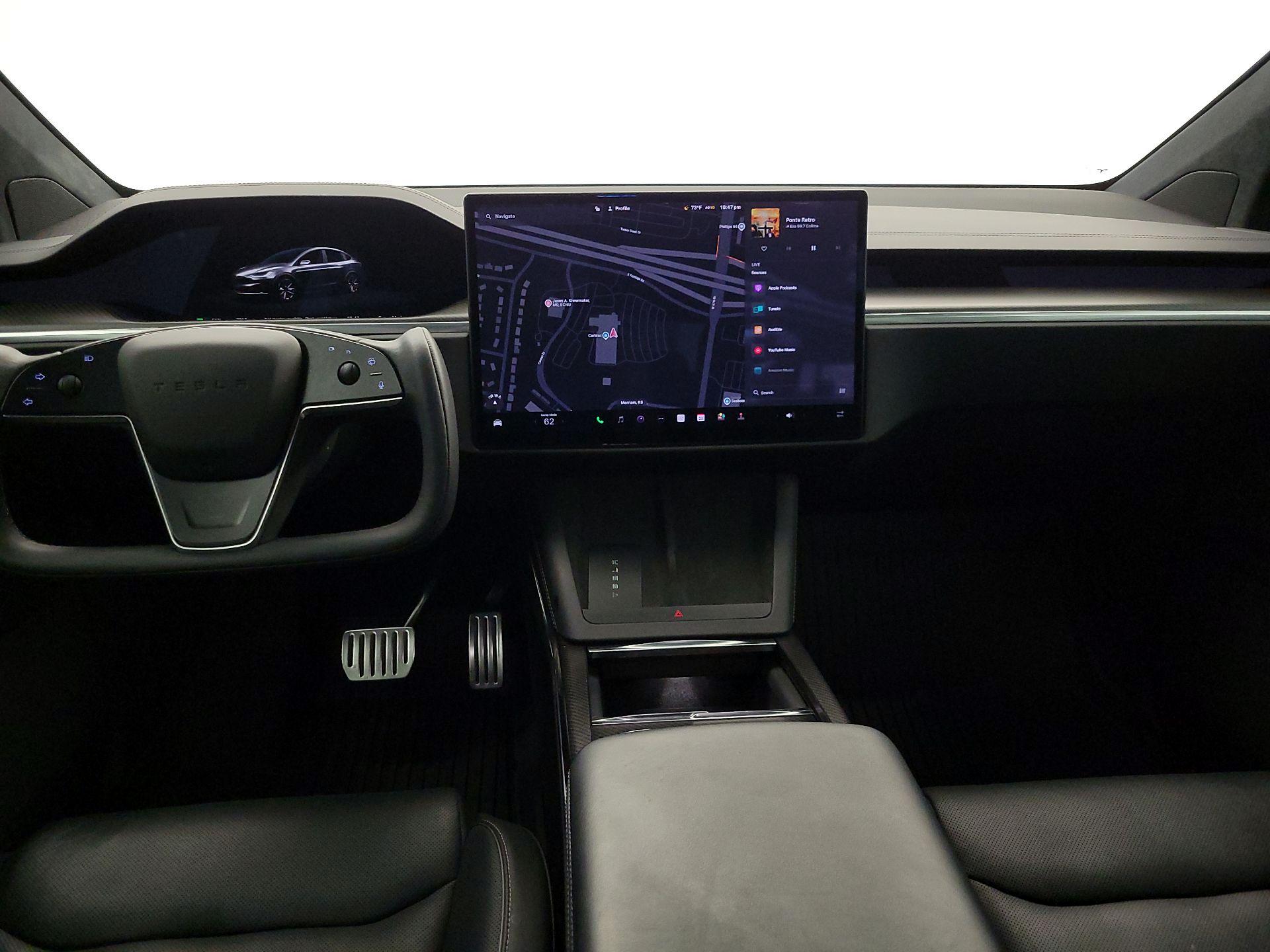 Thumbnail: 2023 Tesla Model X - 9