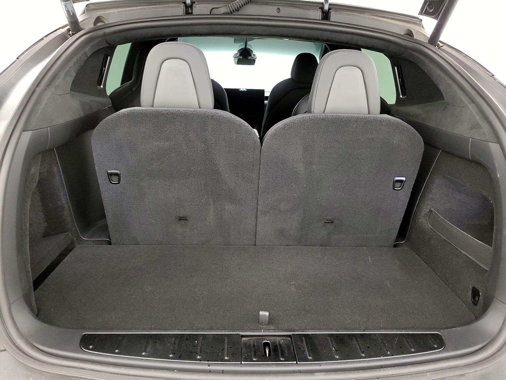 Thumbnail: 2023 Tesla Model X - 20