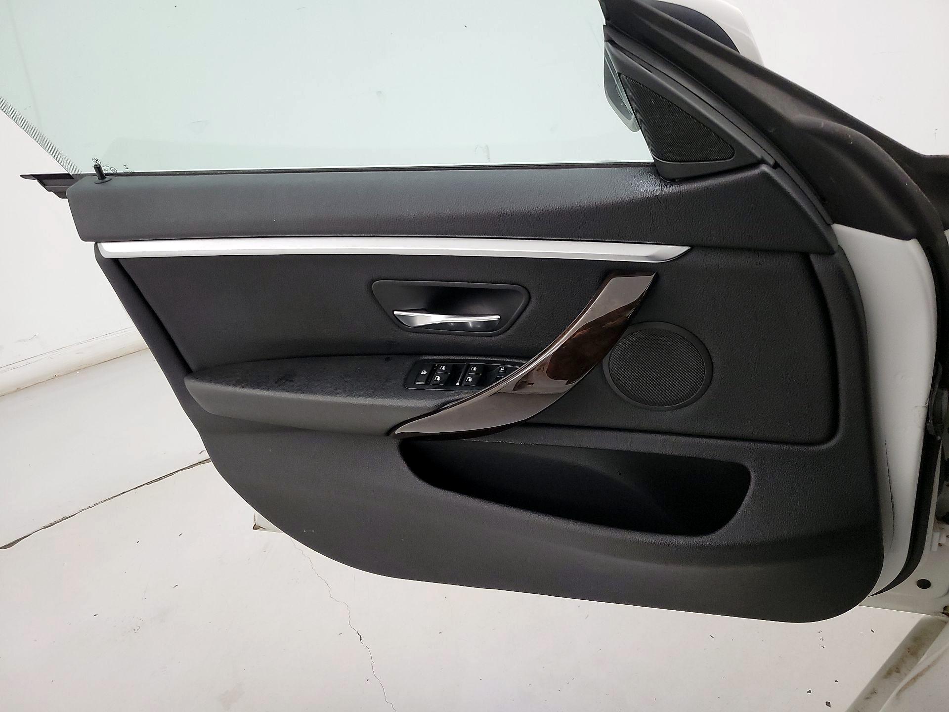 Thumbnail: 2018 BMW 4 Series - 12