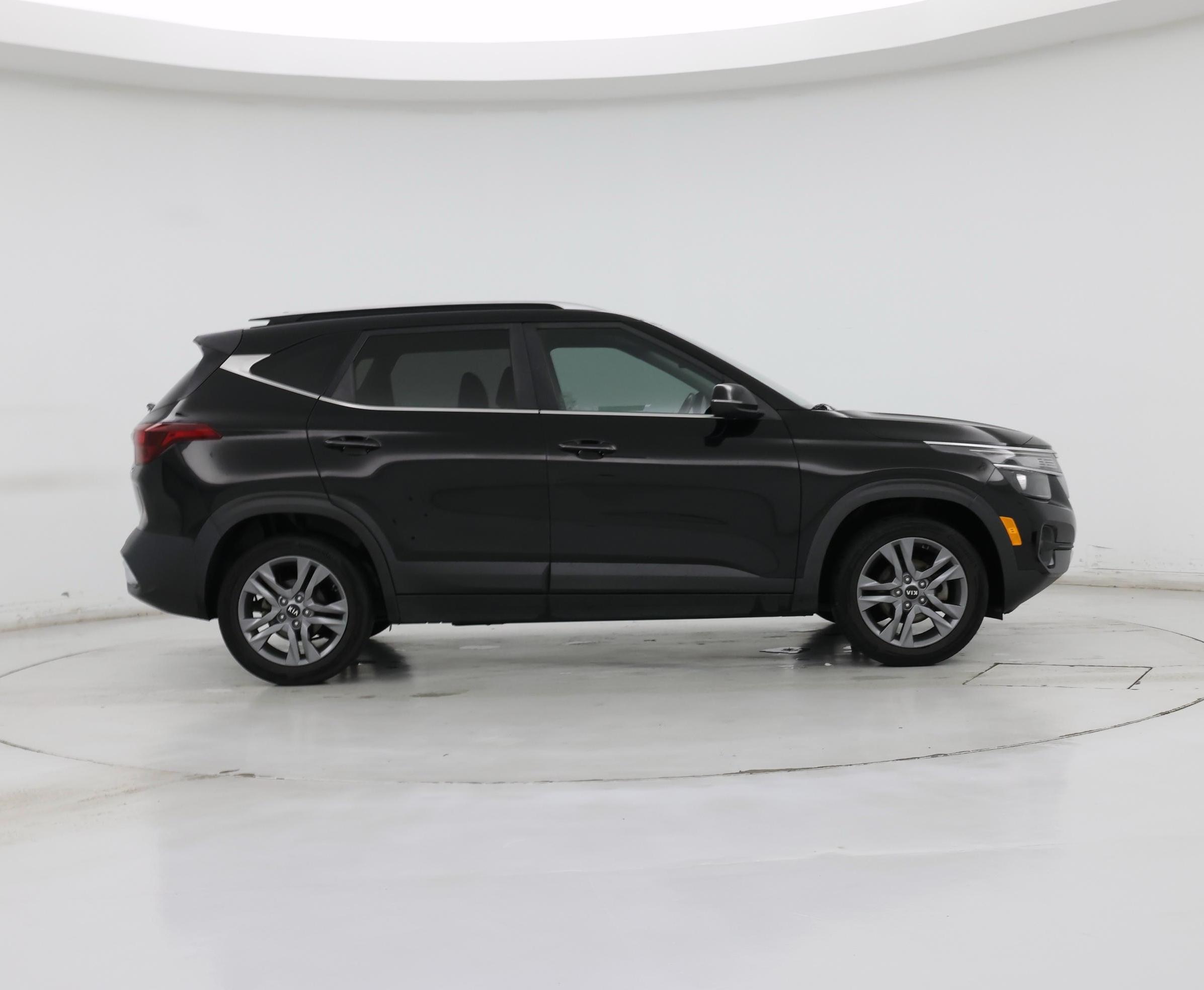 Thumbnail: 2021 Kia Seltos - 7