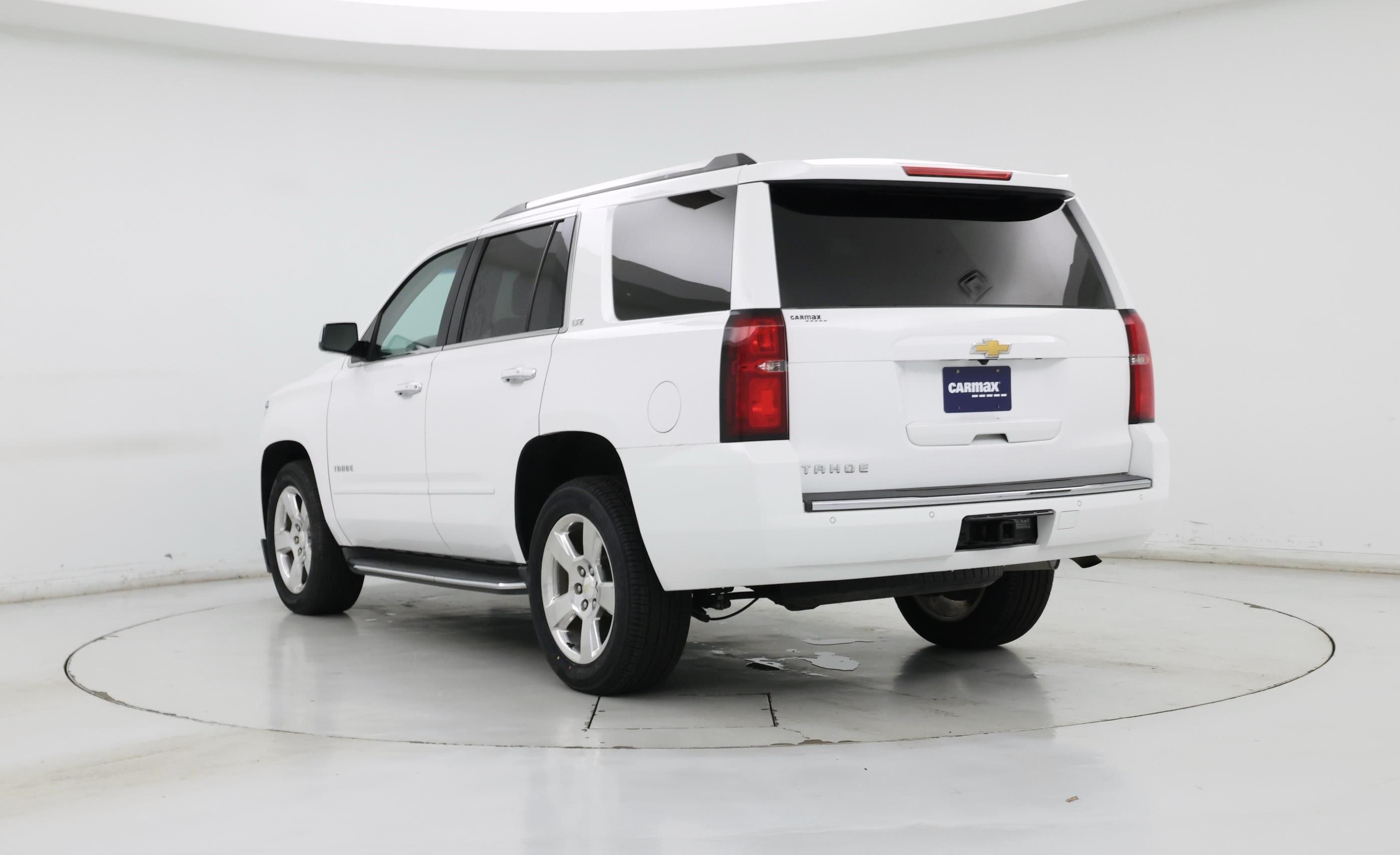 Thumbnail: 2016 Chevrolet Tahoe - 2
