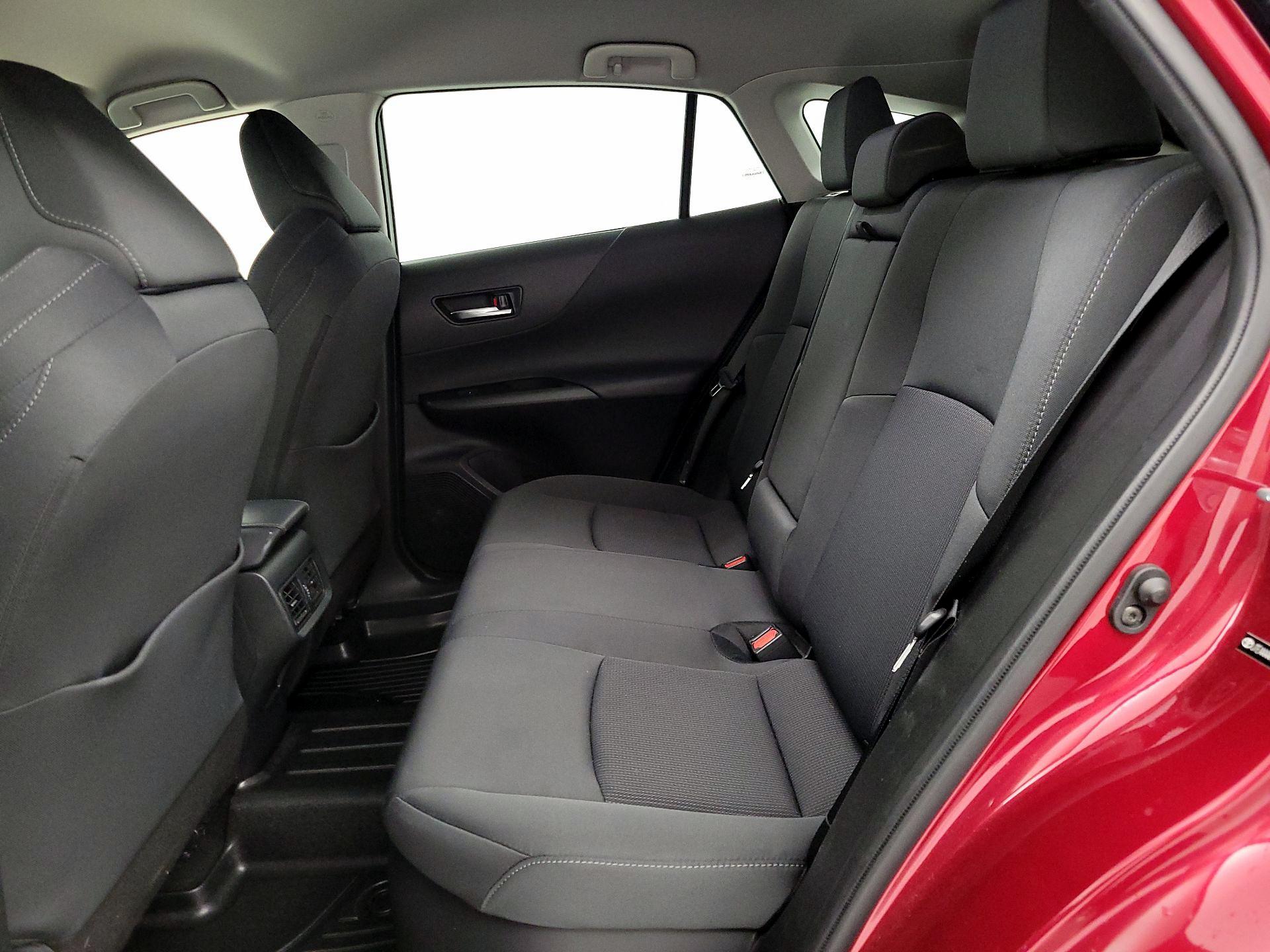 Thumbnail: 2021 Toyota Venza - 19