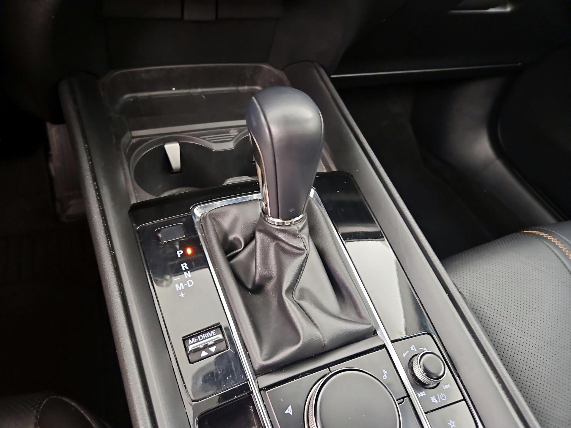 Thumbnail: 2024 Mazda CX-50 - 17