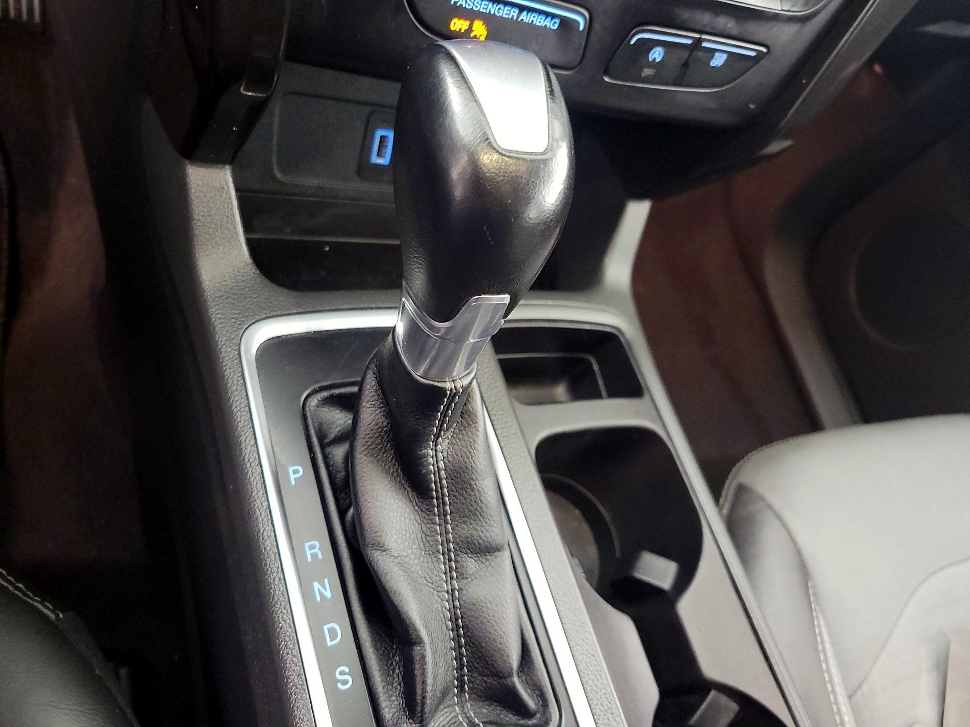 Thumbnail: 2017 Ford Escape - 18