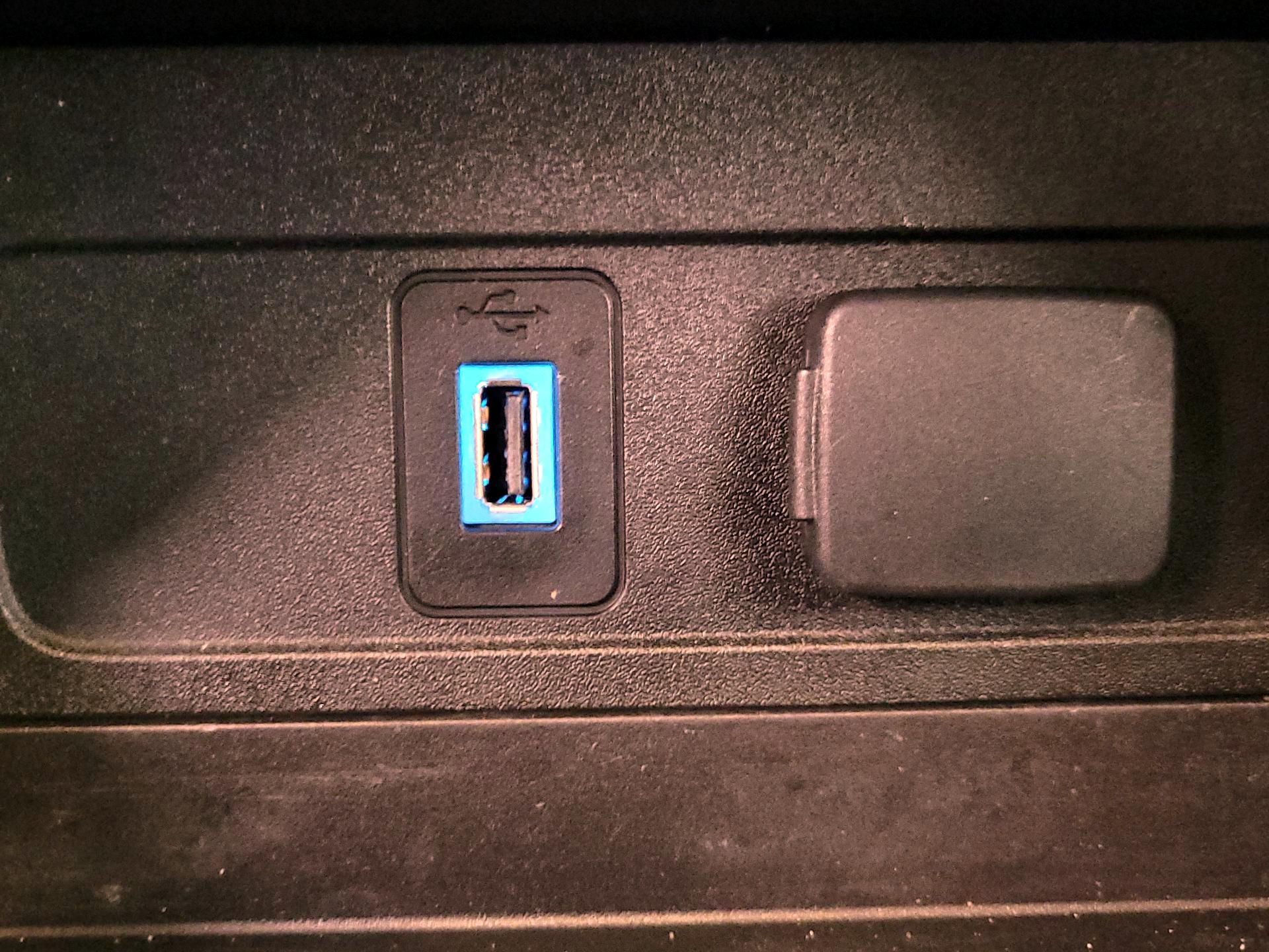 Thumbnail: 2017 Ford Escape - 19