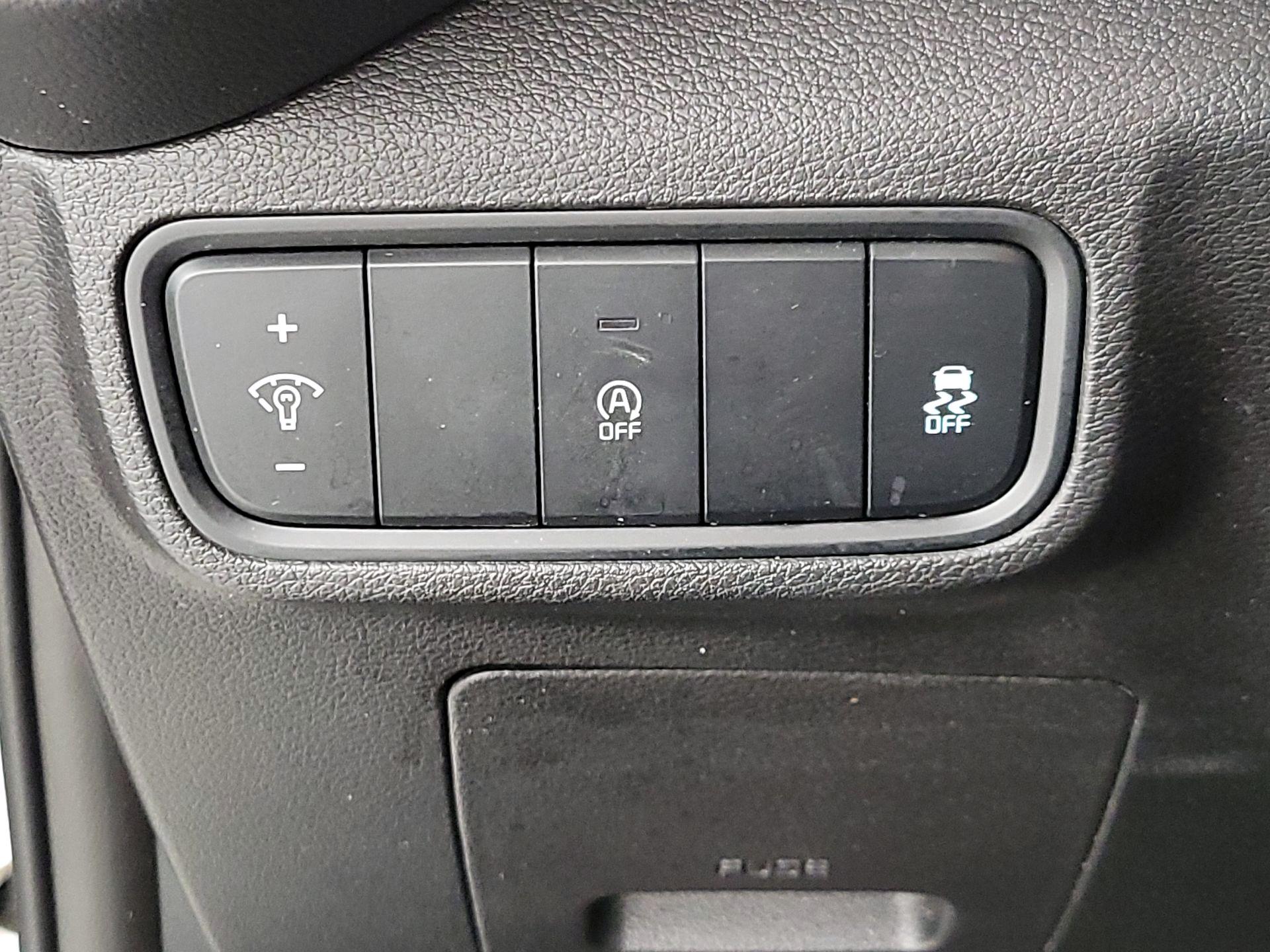 Thumbnail: 2021 Kia Soul - 13