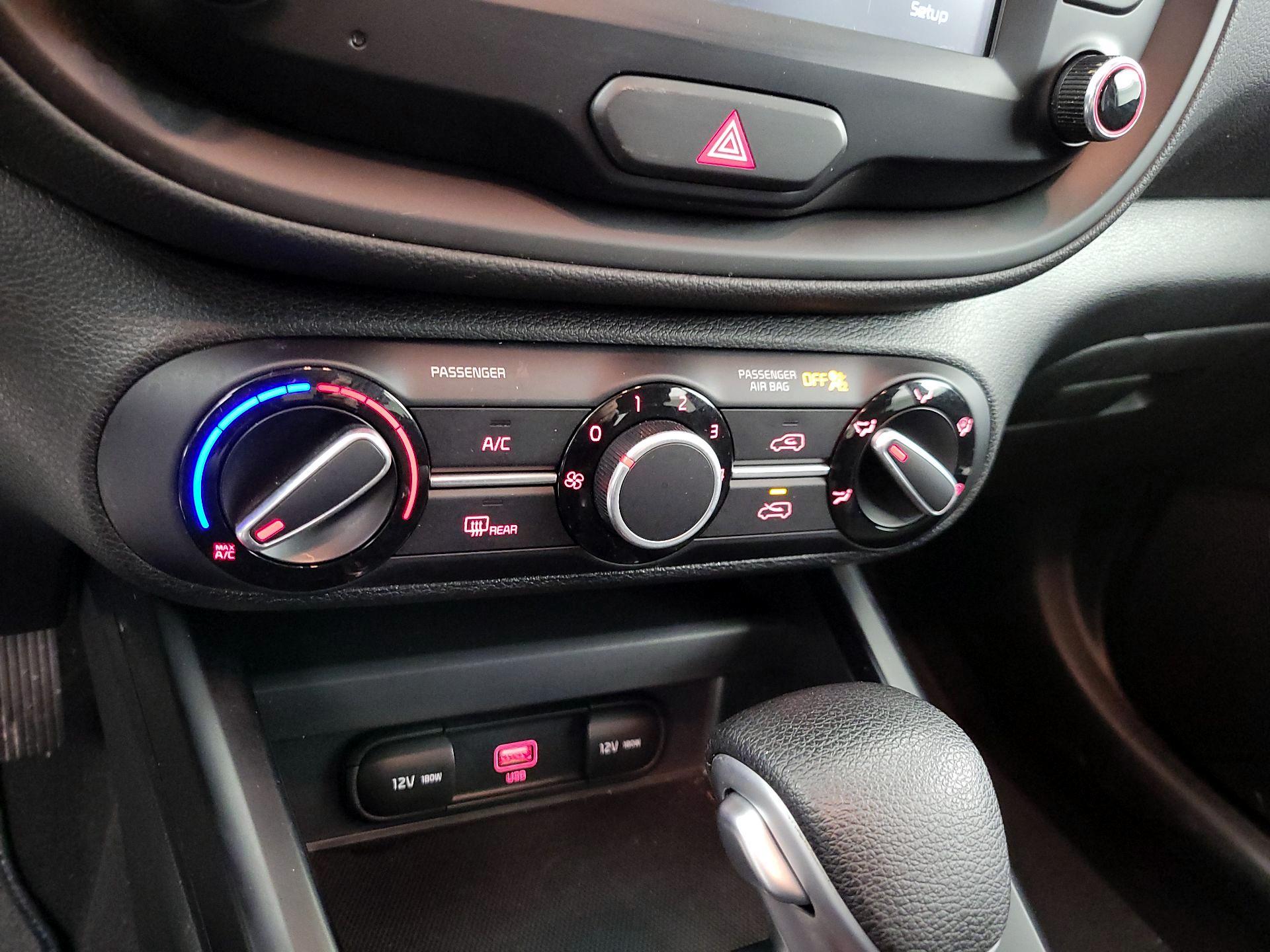 Thumbnail: 2021 Kia Soul - 16