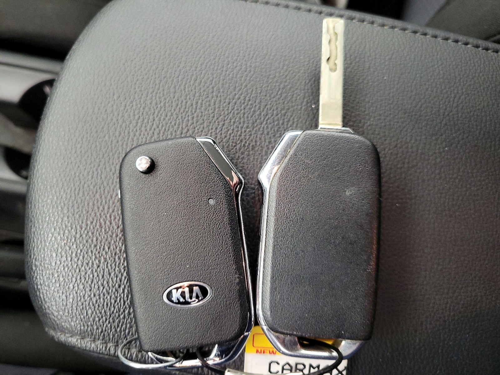 2021 Kia Soul LX - Photo 23